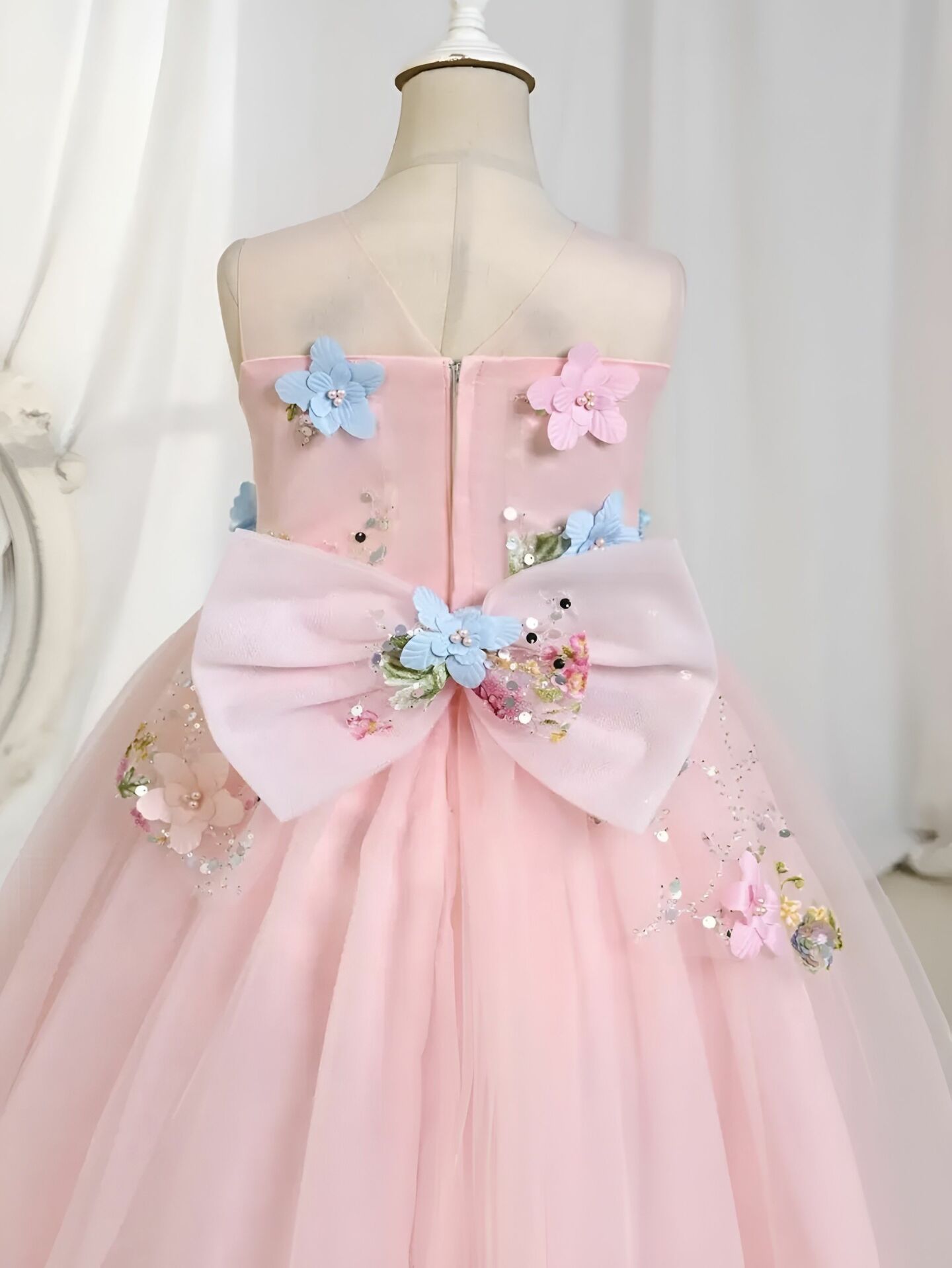 Lila Floral Garden Ball Gown with Butterfly Bow (Peach Pink)