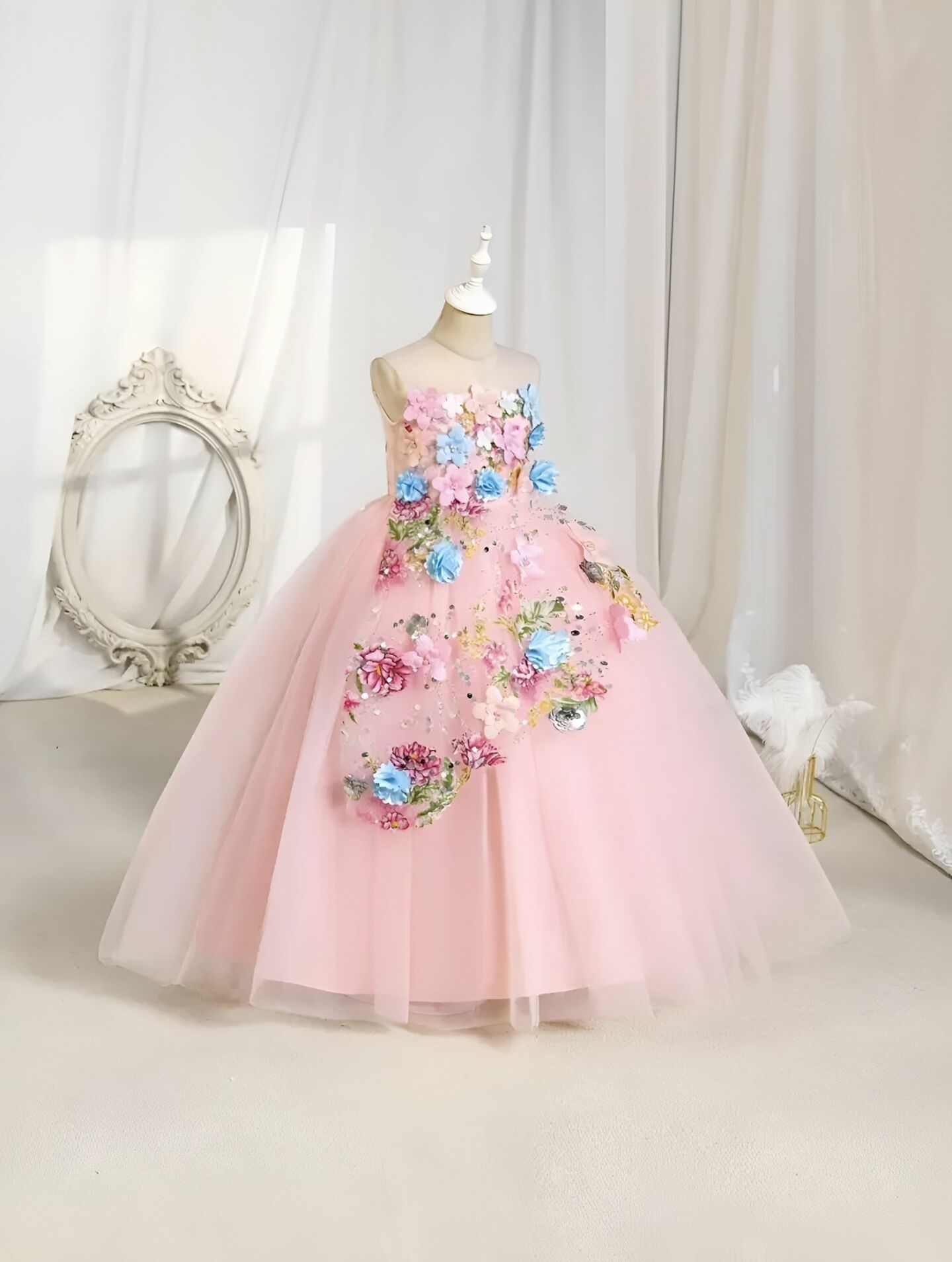 Lila Floral Garden Ball Gown with Butterfly Bow (Peach Pink)