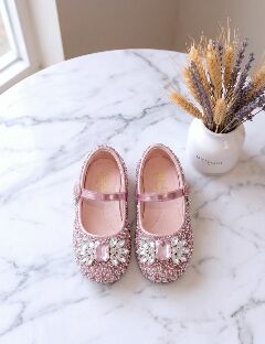 Girls Pink Jeweled Mary Jane Bar Strap Flat Dress Shoes with Gem Brooch | Lucys