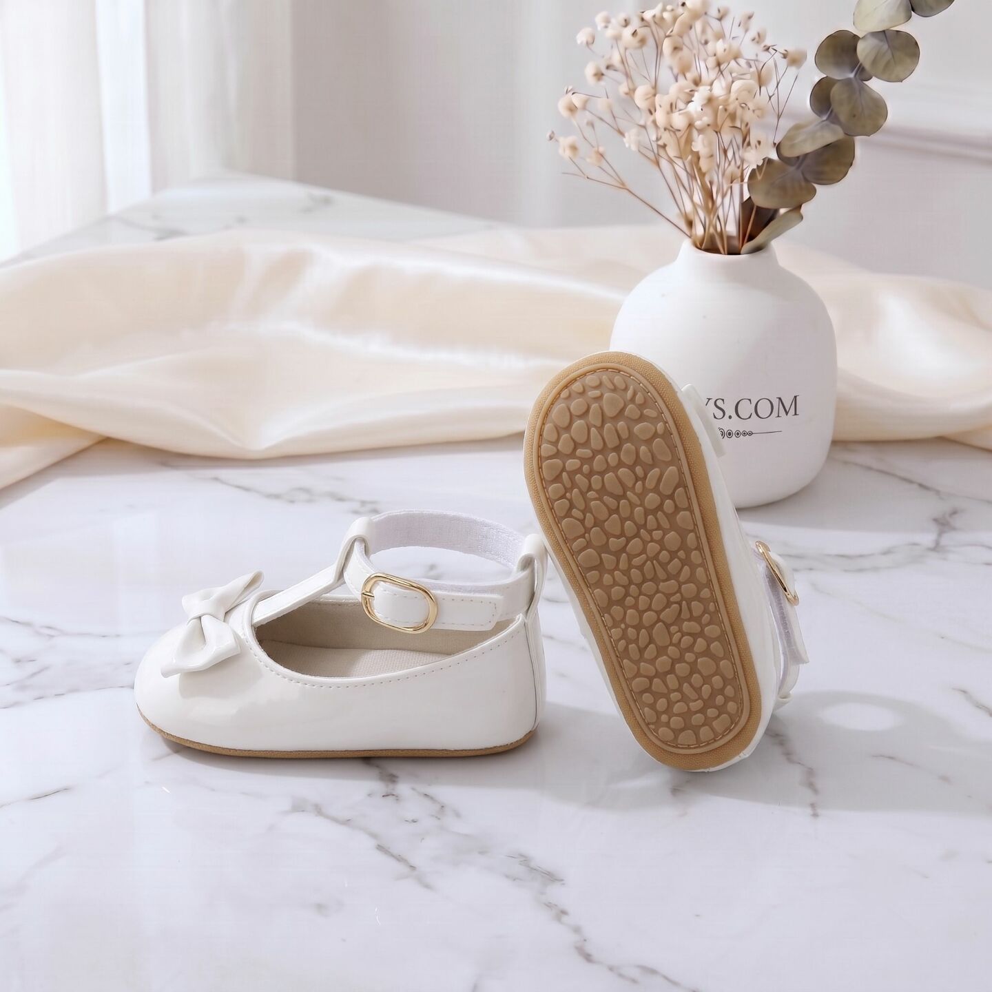 Baby Girls White Patent Bow T-Strap Mary Jane Shoes | Lucys