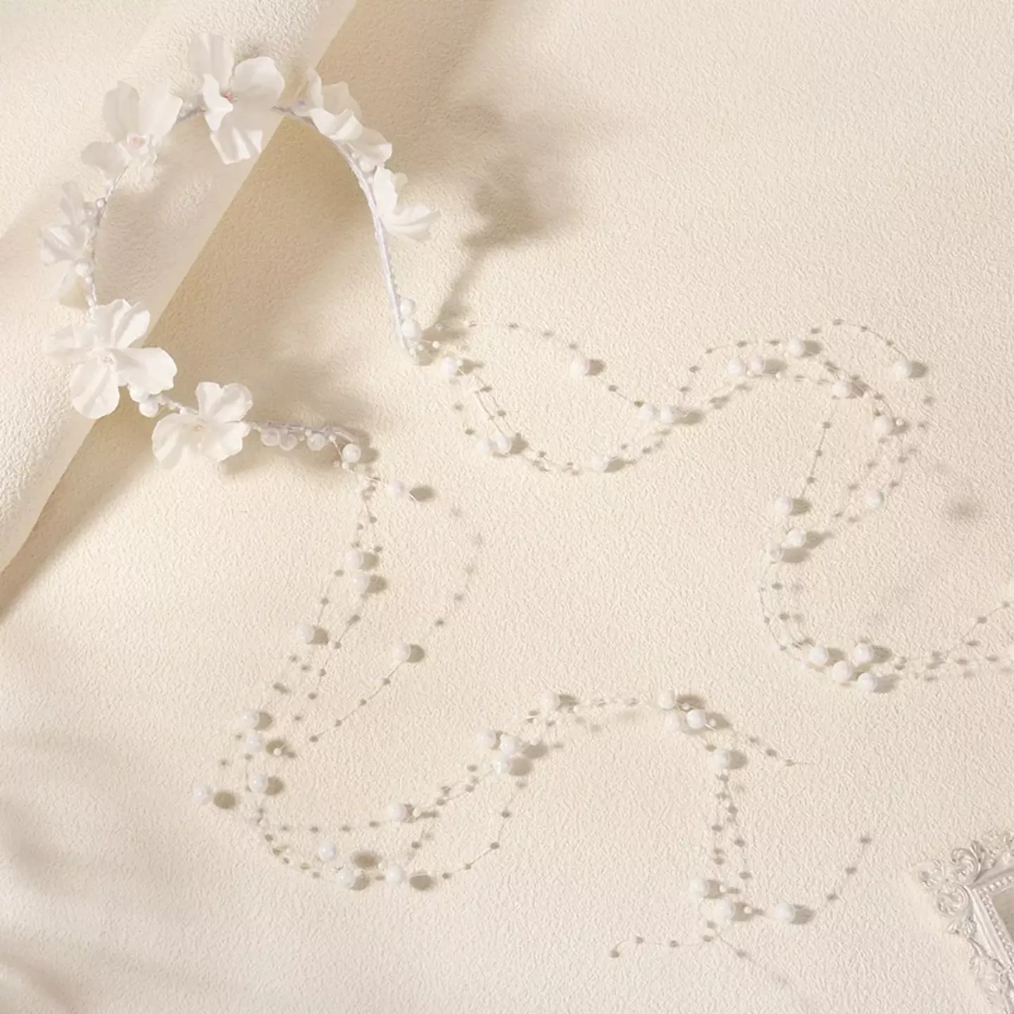 Girls White Flower Crown Headband with Pearl Strands 8963