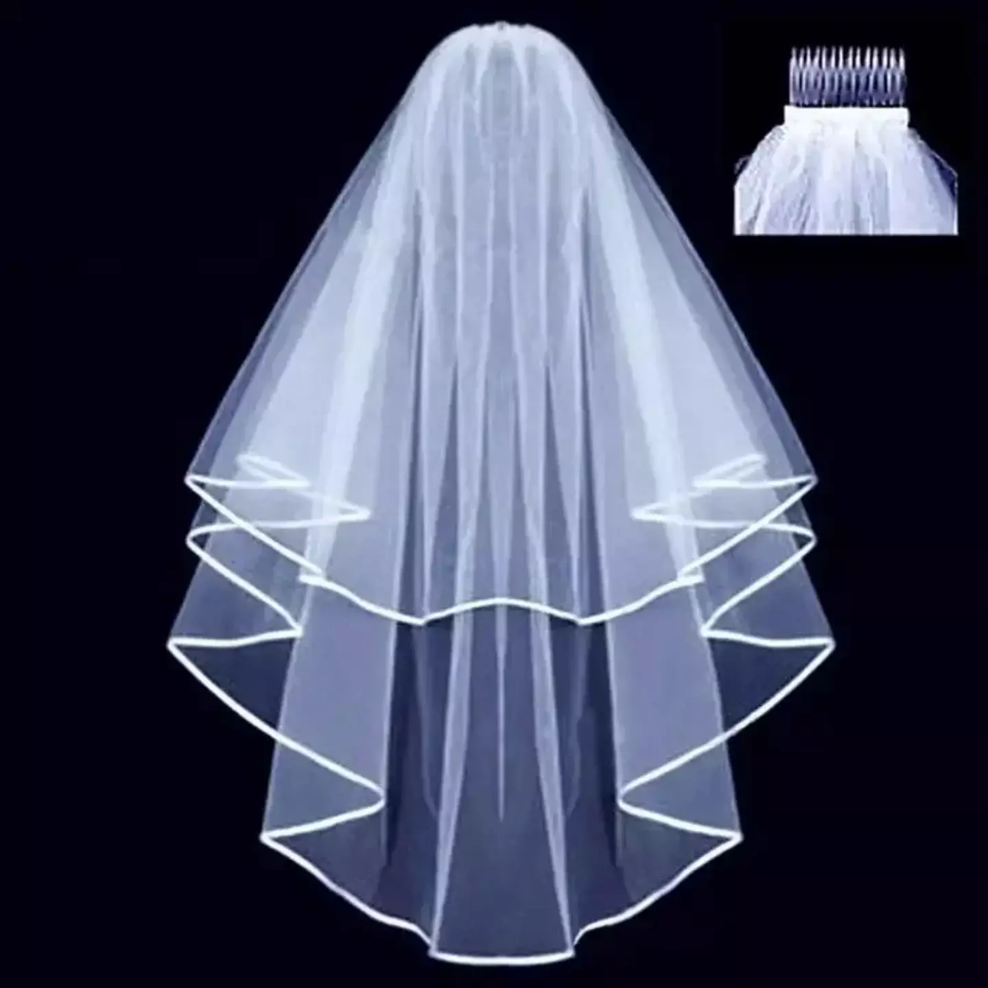 White Two-Tier Tulle Veil, 75cm with Scalloped Edge and Hair Comb 8983