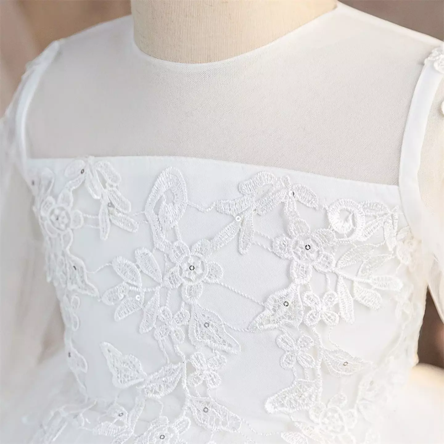 Keira White Flower Girl Dress - Long Sleeve Lace Tulle Party Dress
