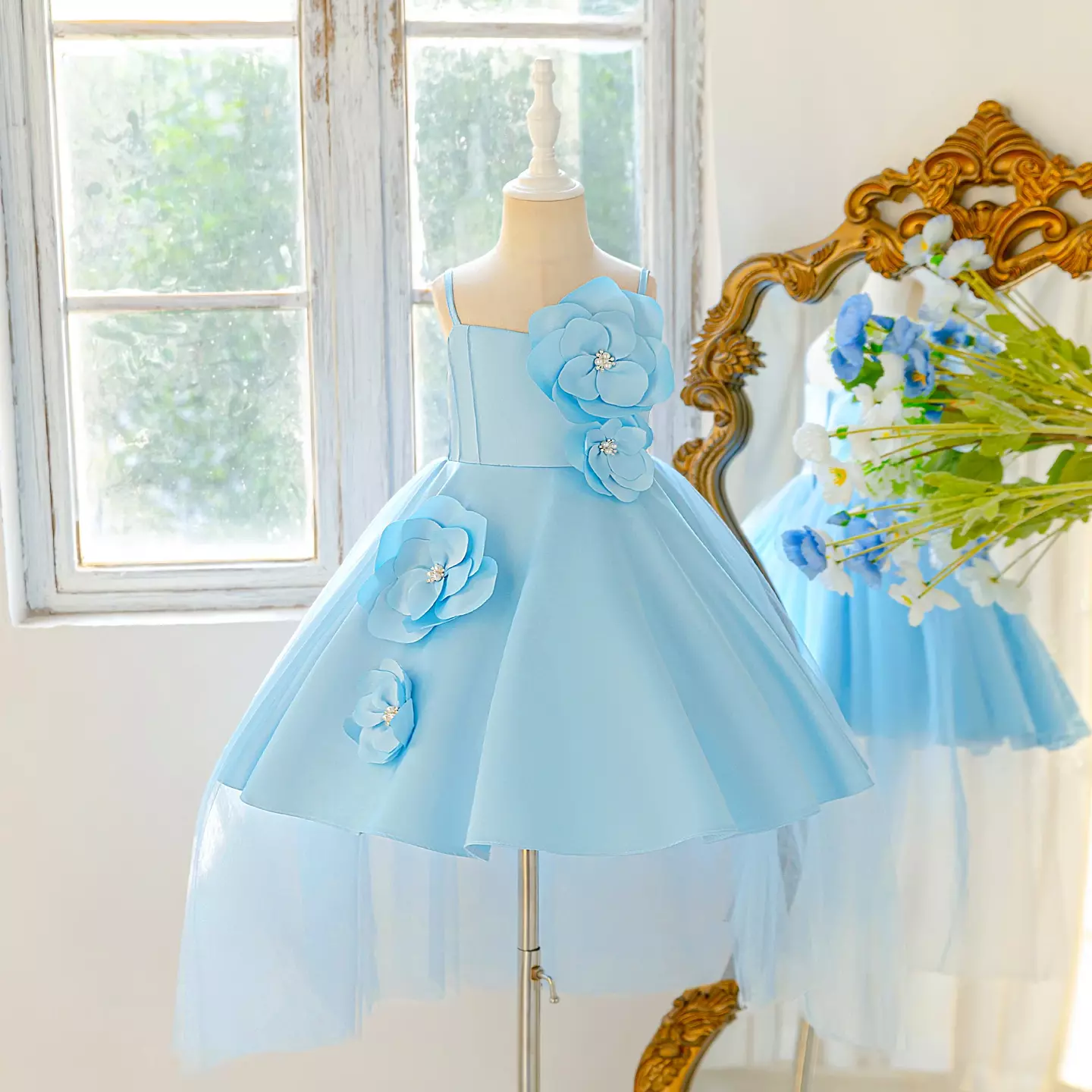 Yubin Light Blue 3D Flower Girls Party Dress with Tulle Tail | Lucys