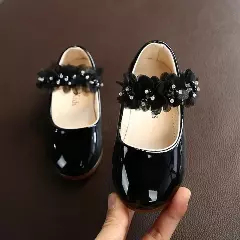 Baby, Toddler & Young Girls Black Patent Flower Strap Mary Jane Shoes | Lucys 10497