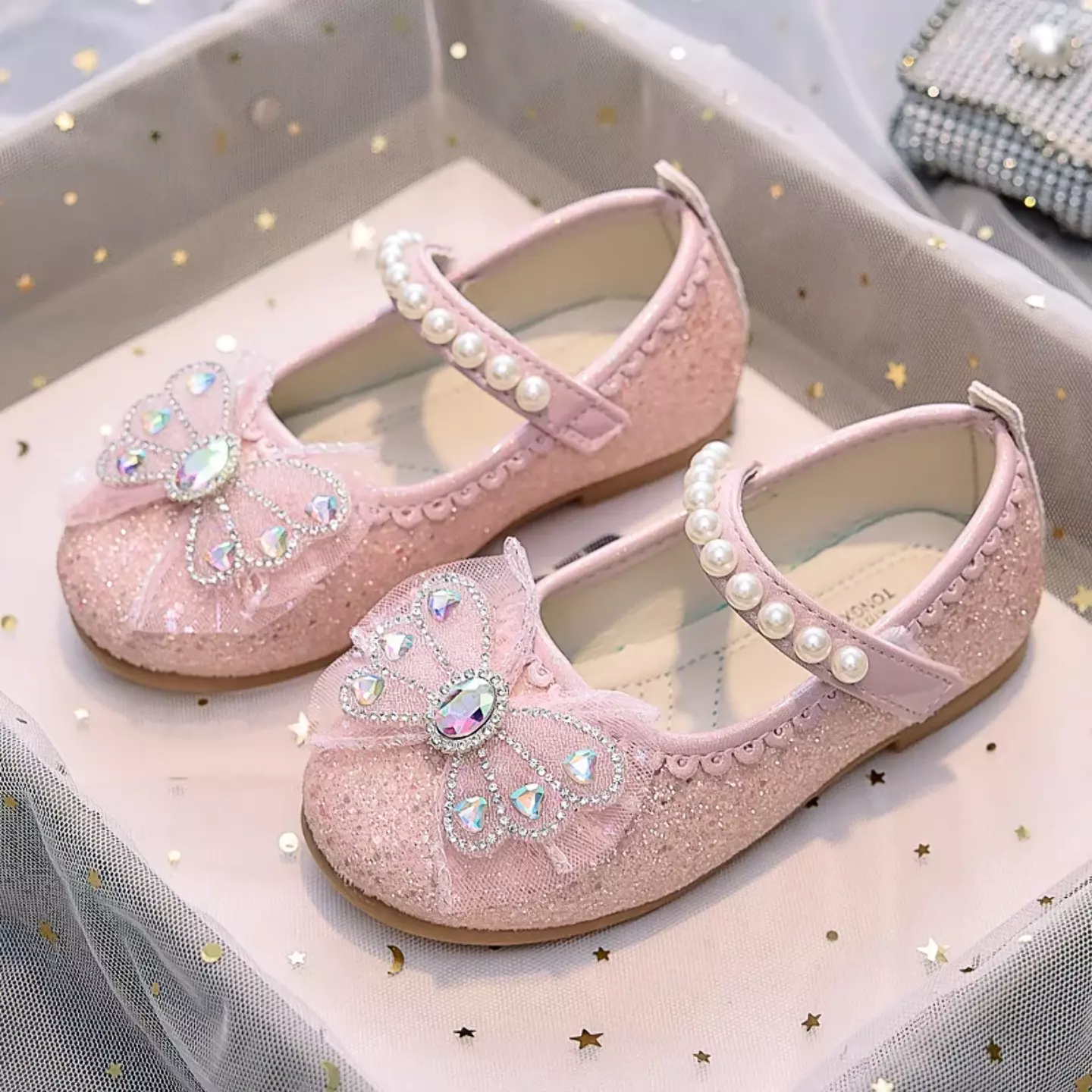 Girls Pink Glitter Mary Jane Shoes with Crystal Organza Bow and Pearl Strap | Lucys 10508
