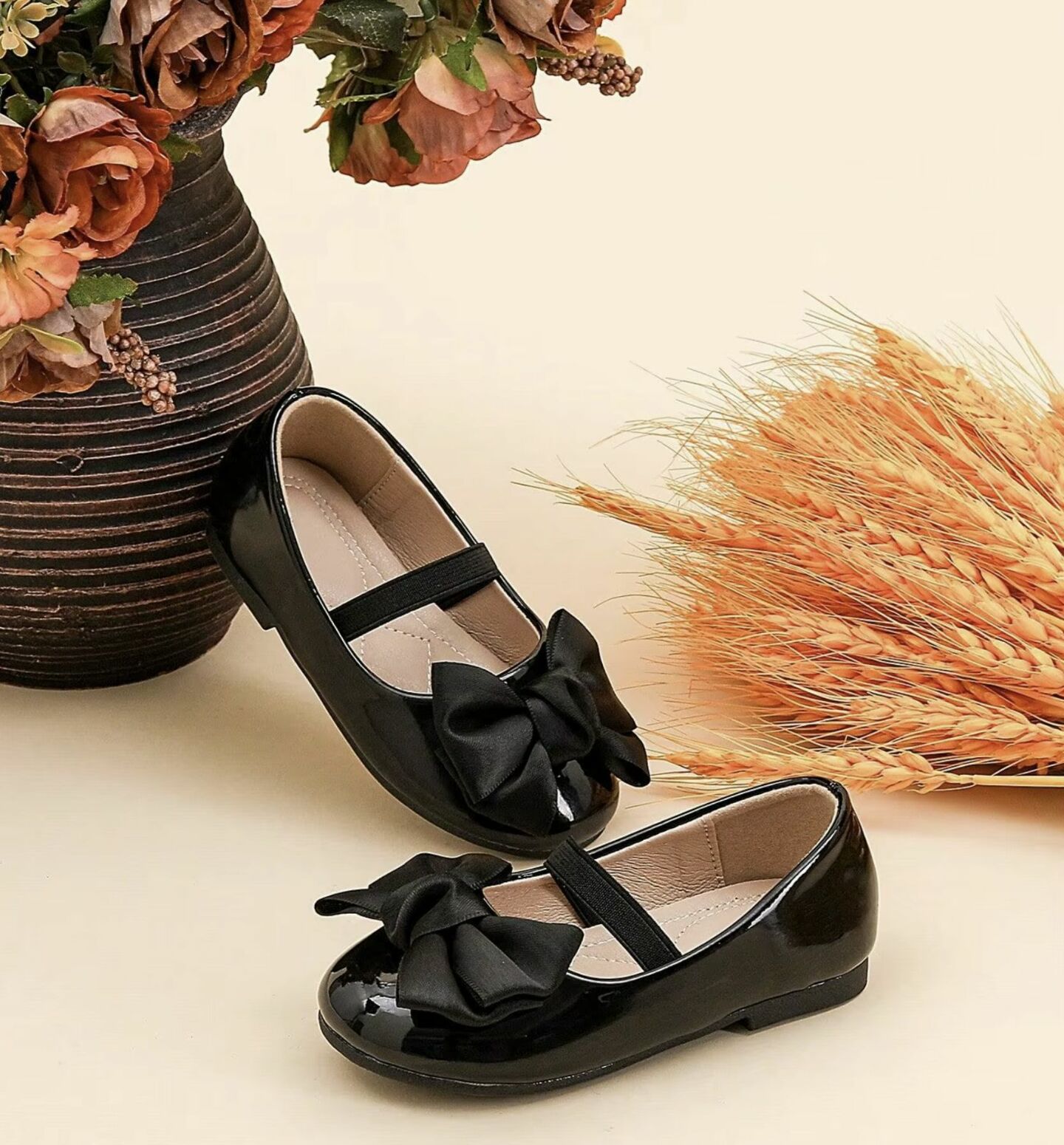 Baby & Toddler Girls Black Patent Bow Strap Shoes with Non-Slip Sole | Lucys 10454