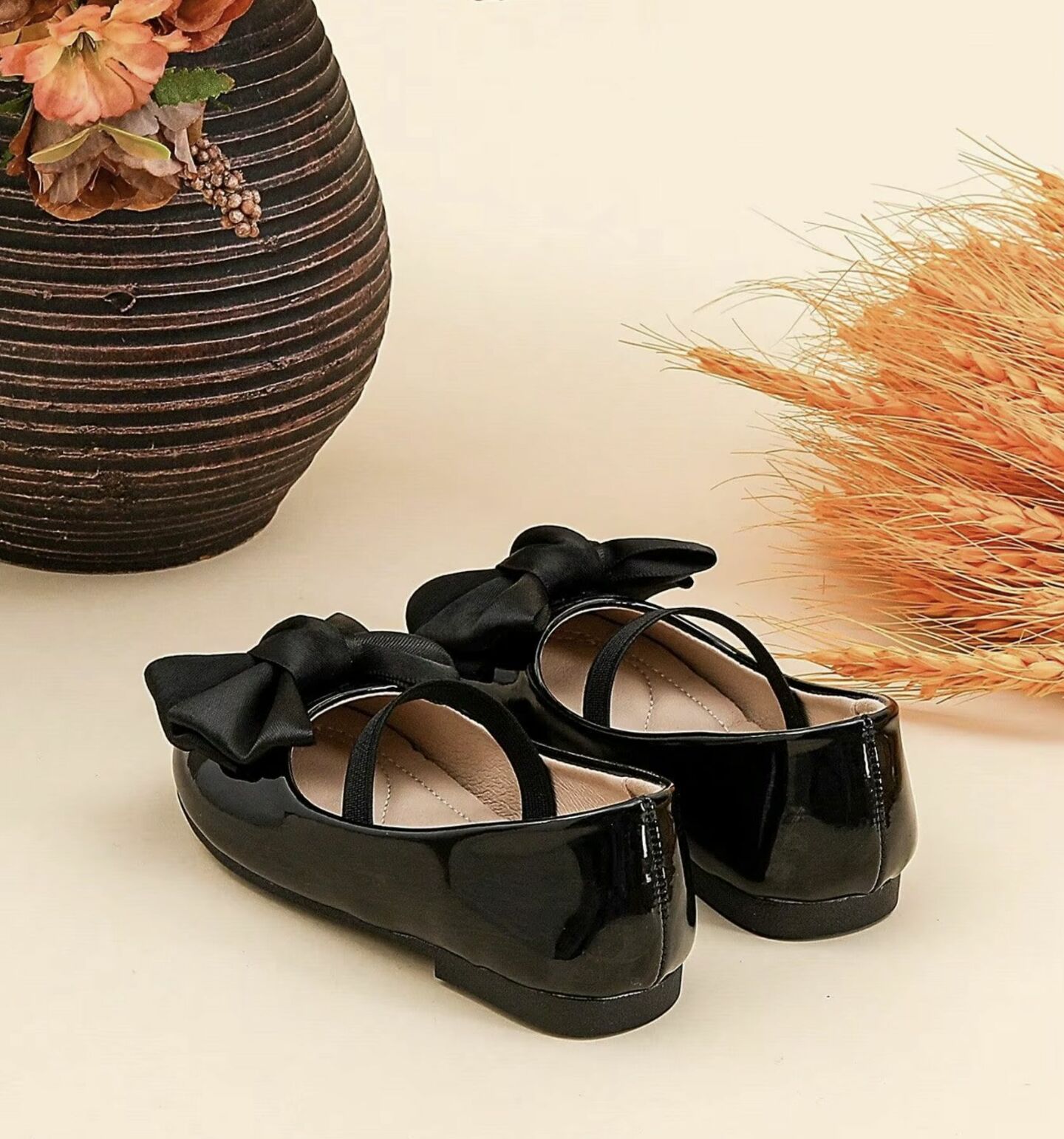 Baby & Toddler Girls Black Patent Bow Strap Shoes with Non-Slip Sole | Lucys 10454