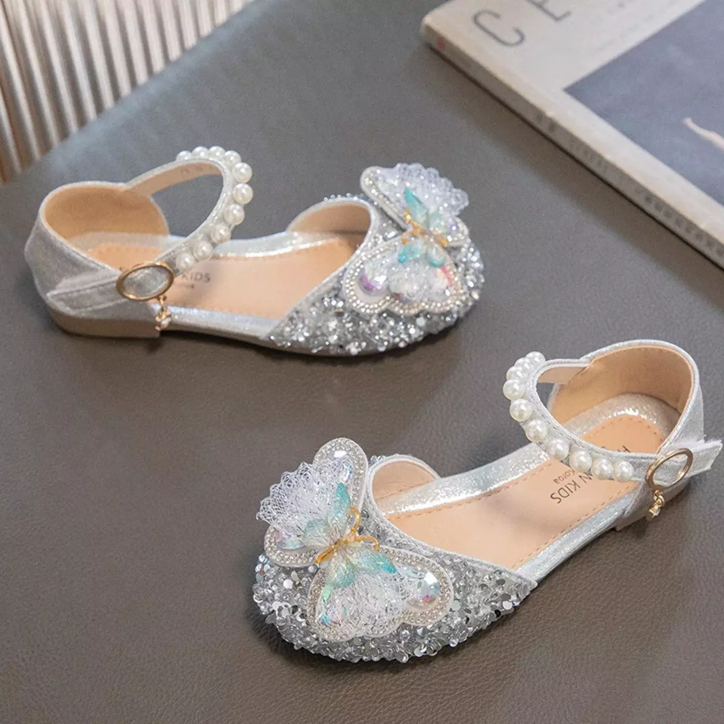 Baby, Toddler & Girls Silver Sequin 3D Butterfly Mary Jane Party Flats | Lucys 10561
