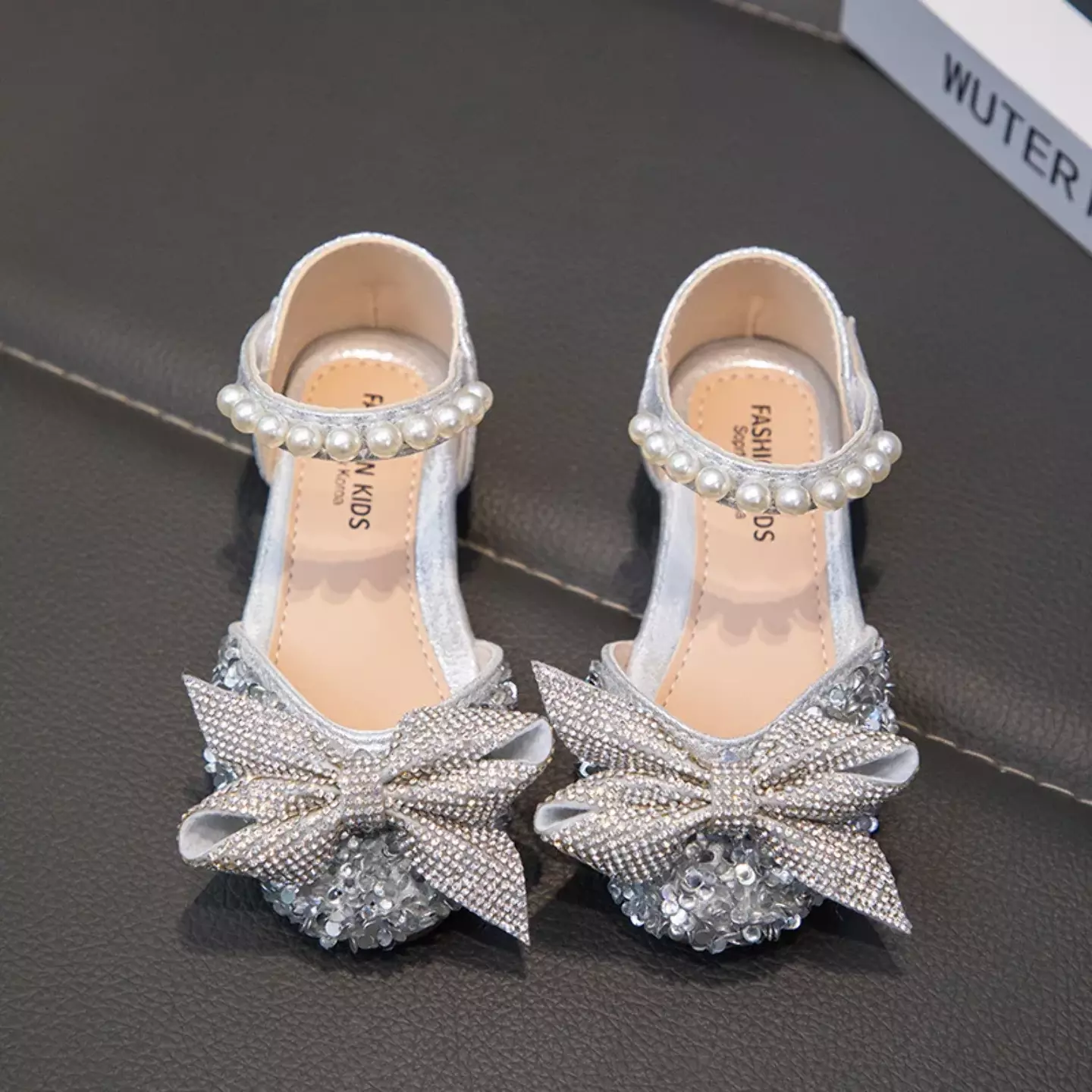 Shoes 10581 (Silver)