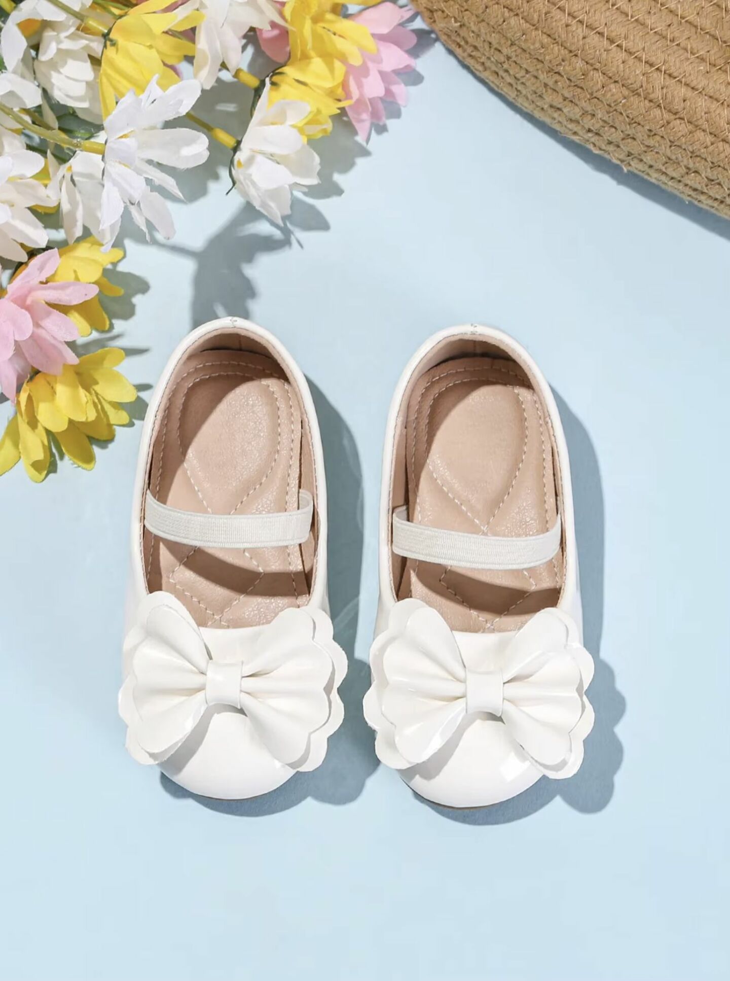 Baby, Toddler & Girls White Patent Petal Bow Slip-On Flats | Lucys 10481