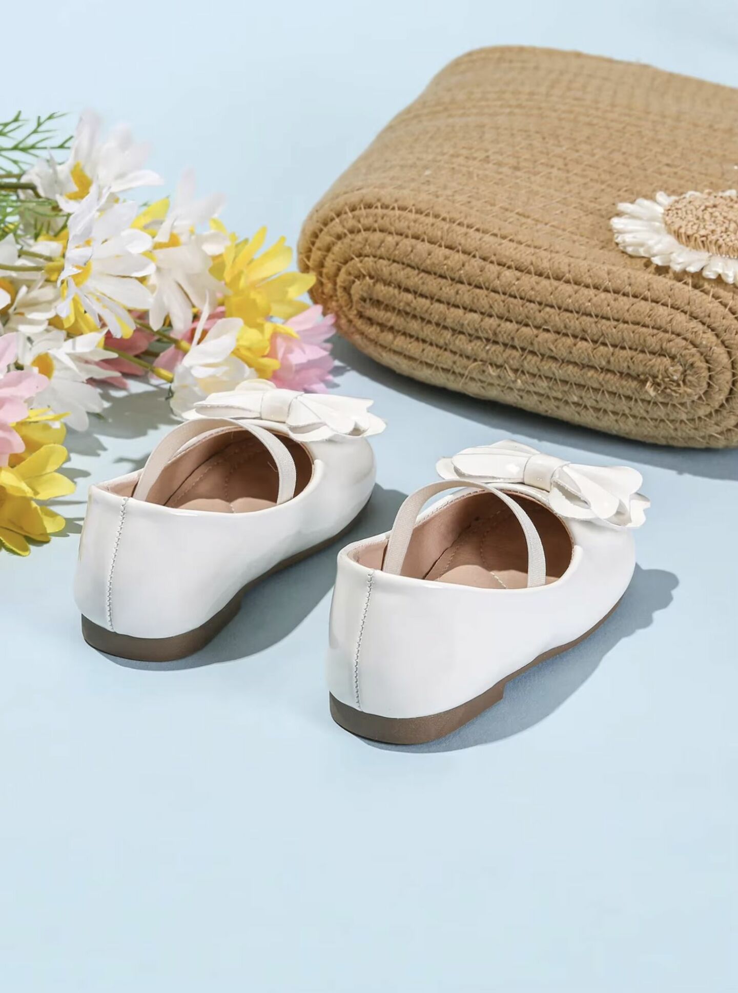 Baby, Toddler & Girls White Patent Petal Bow Slip-On Flats | Lucys 10481