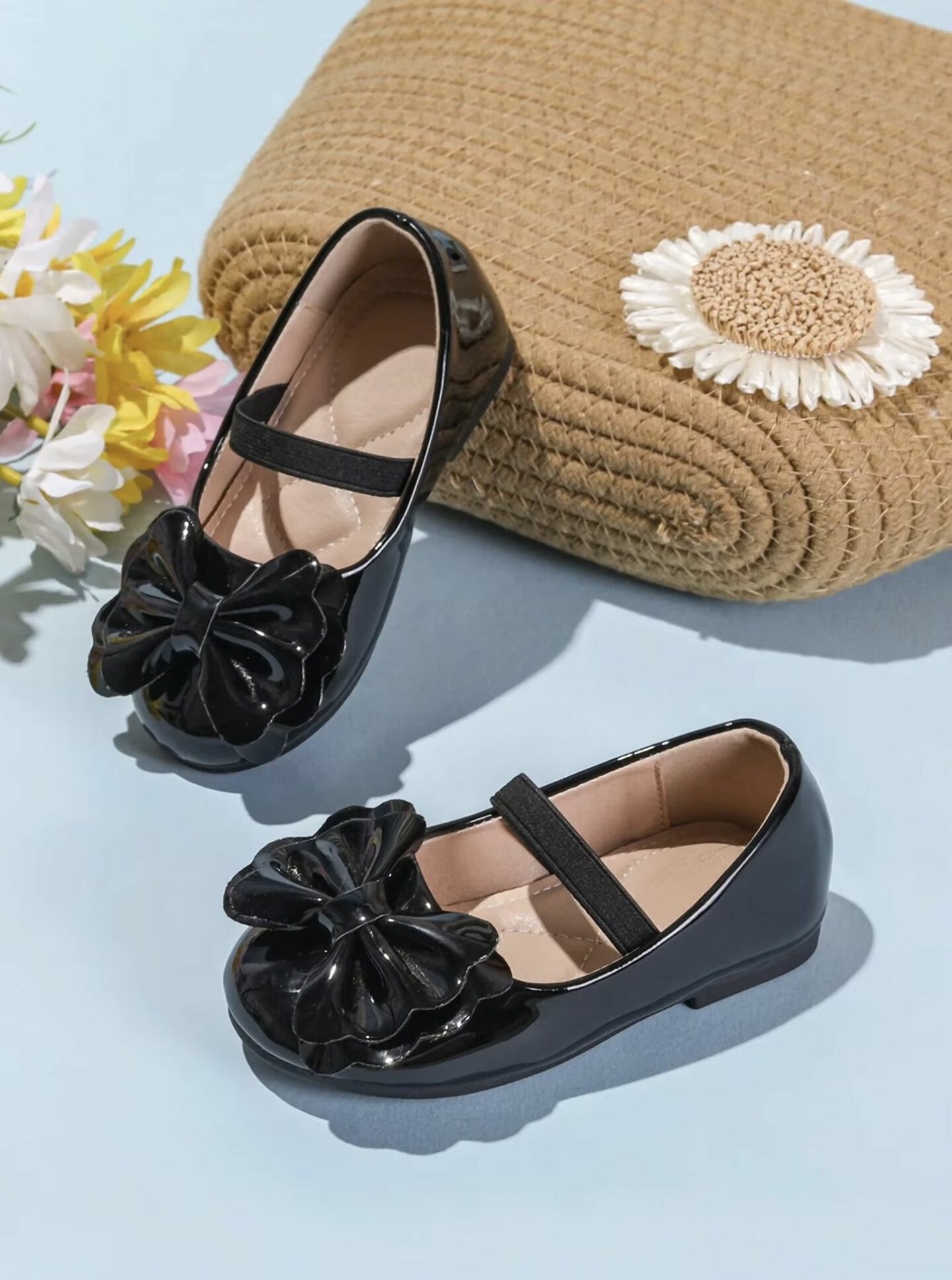Baby, Toddler & Girls Black Patent Petal Bow Mary Jane Shoes | Lucys 10482