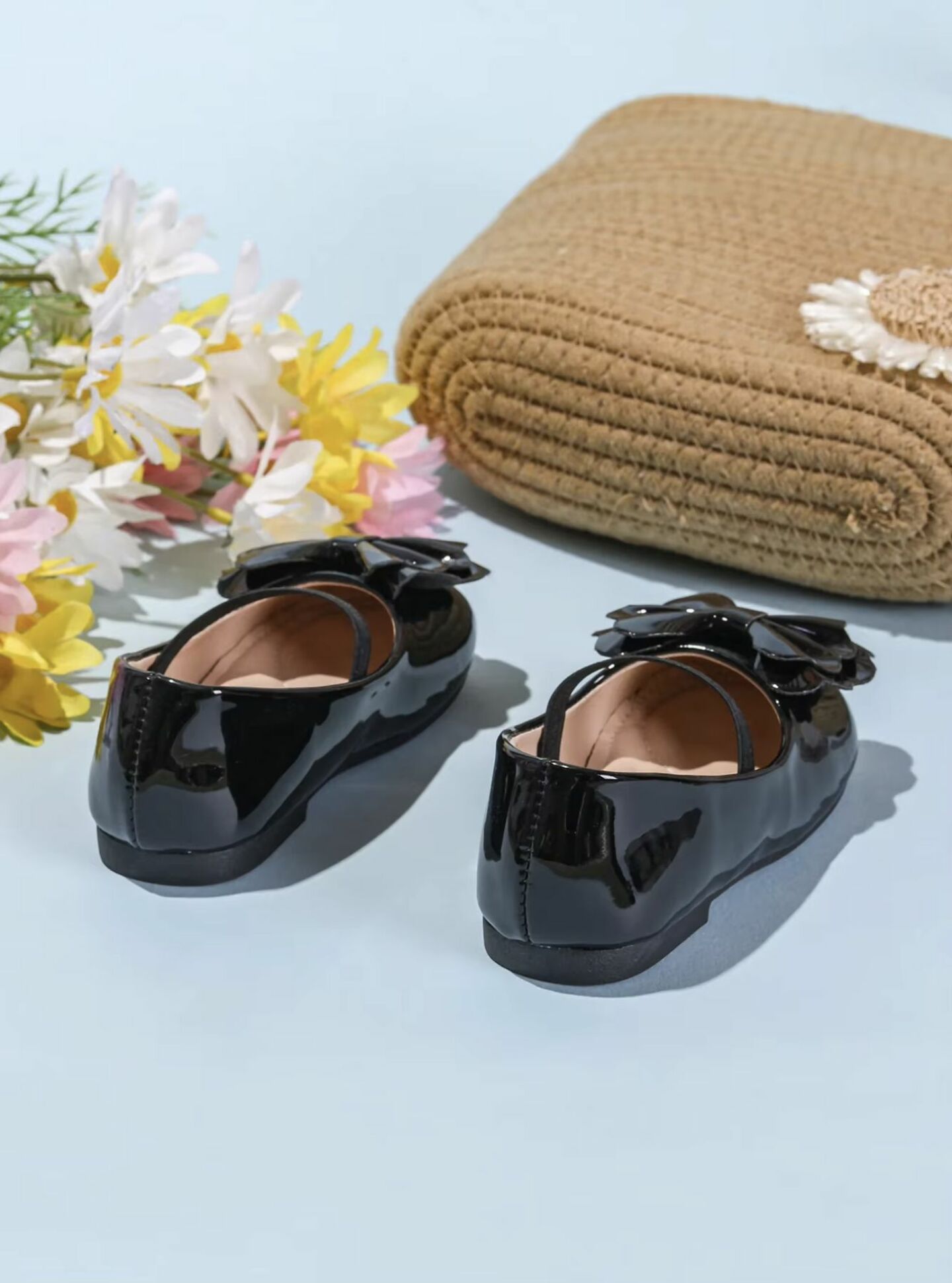 Baby, Toddler & Girls Black Patent Petal Bow Mary Jane Shoes | Lucys 10482