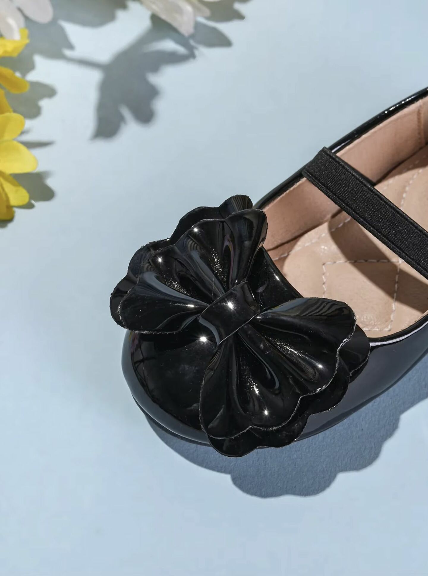 Baby, Toddler & Girls Black Patent Petal Bow Mary Jane Shoes | Lucys 10482