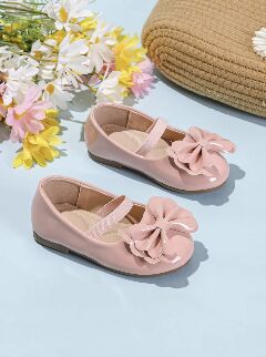 Baby, Toddler & Girls Dusty Pink Patent Petal Bow Flats | Lucys 10483