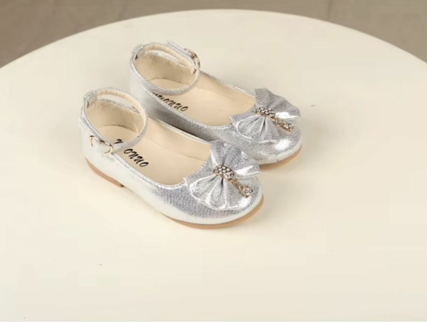 Toddler & Girls Silver Sparkle Finish Jewelled Bow Dress Shoes | Lucys 10814