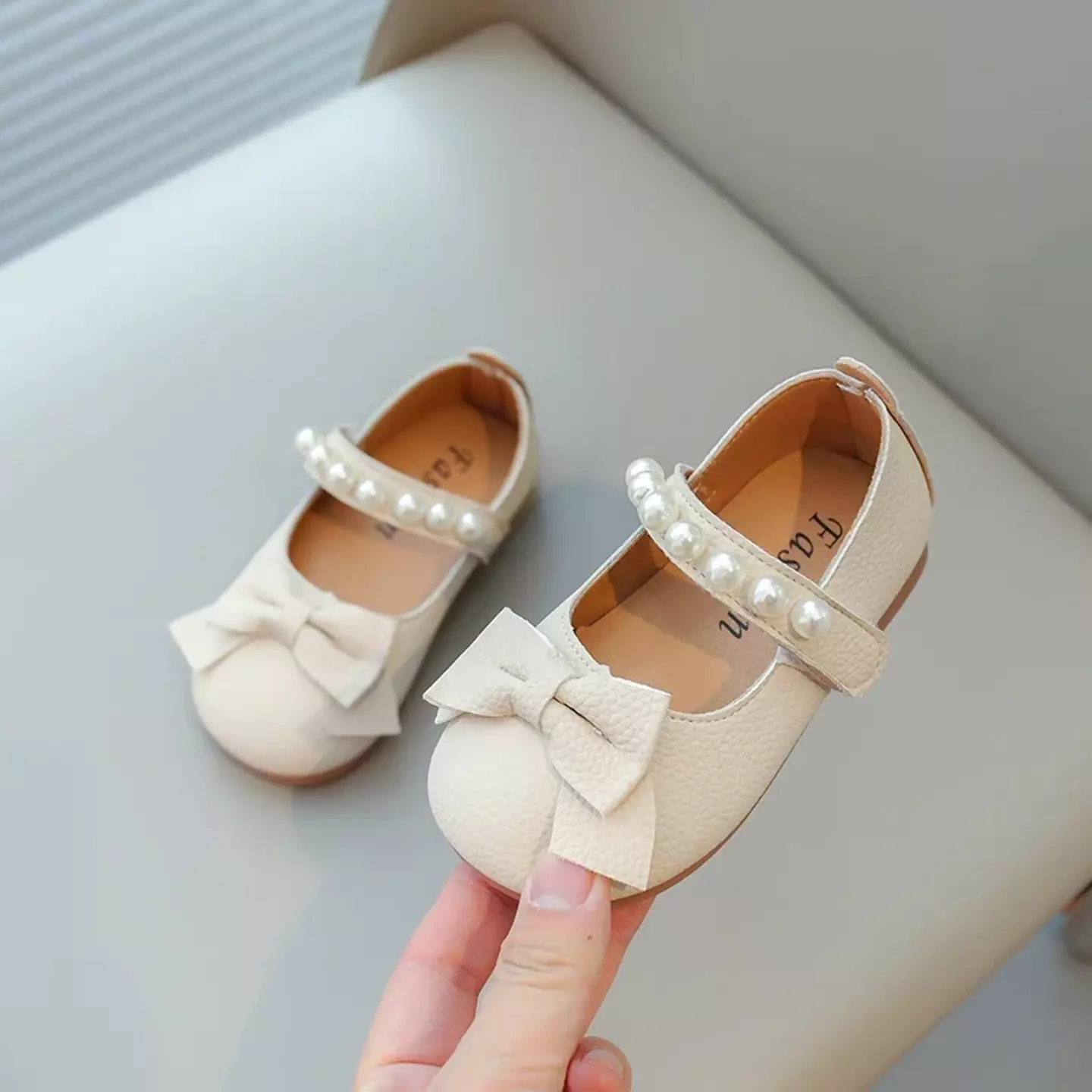 Shoes 10856 (Ivory)