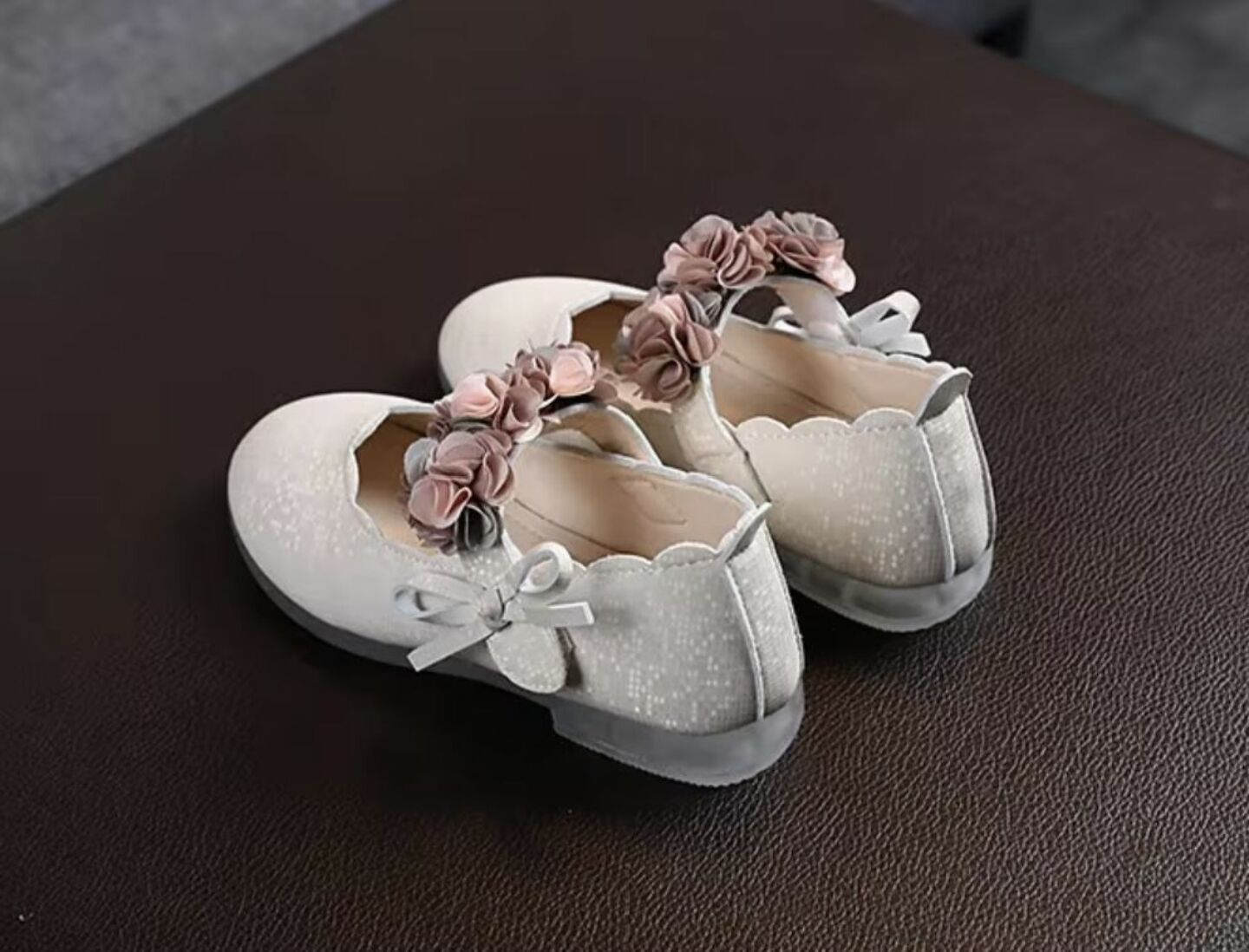 Toddler & Young Girls Ivory Floral Garland Strap Dress Shoes | Lucys 10633
