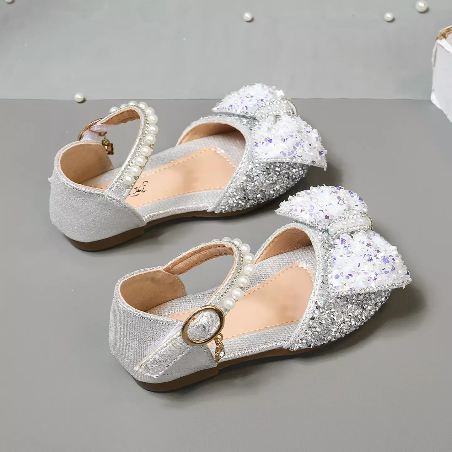 Baby, Toddler, Young Girls & Girls Silver Iridescent Sequin Bow Pearl Band Party Shoes | Lucys 11020
