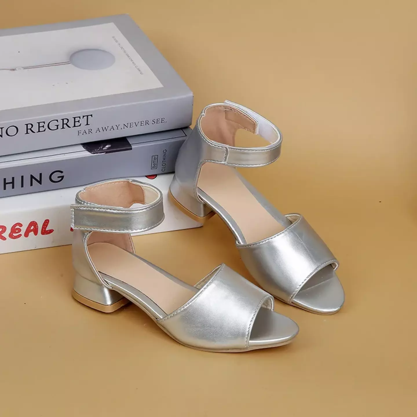 Shoes 11102 (Silver)