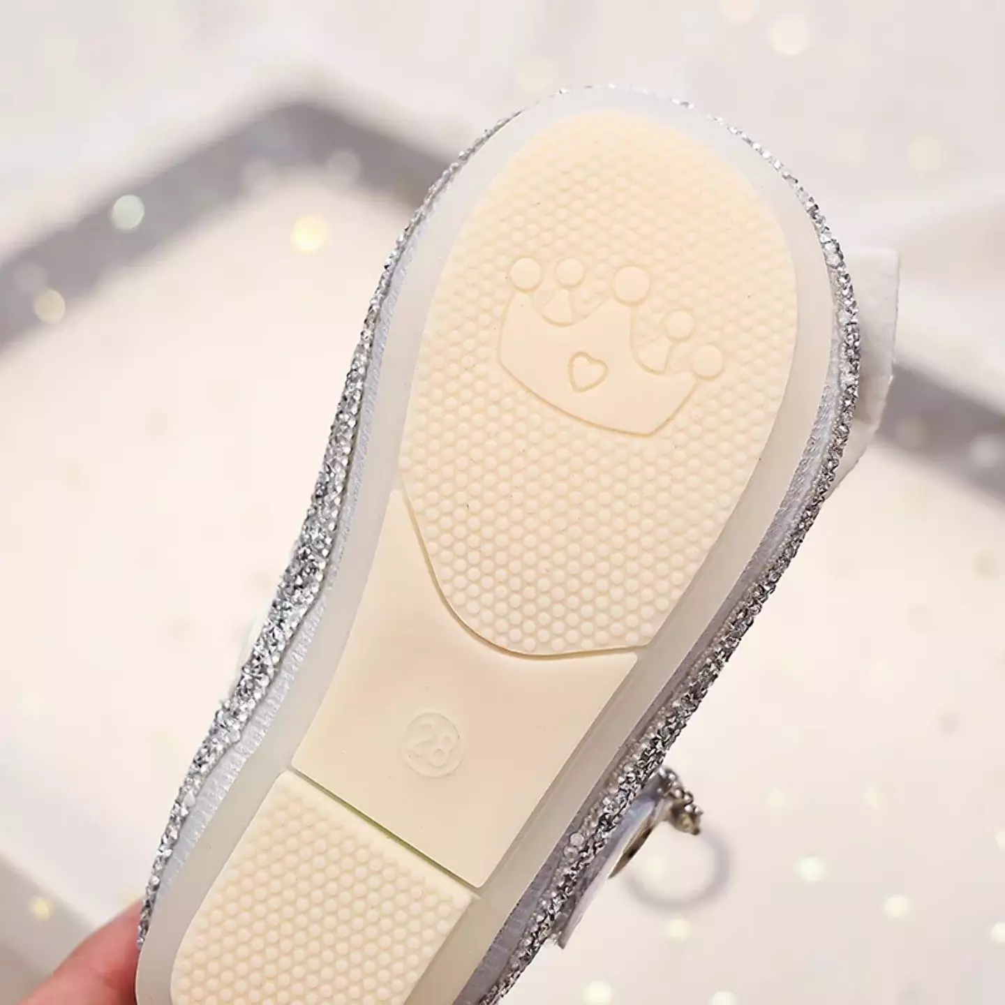 Girls Silver Faceted Bow Mary Jane Flats | Lucys 11124