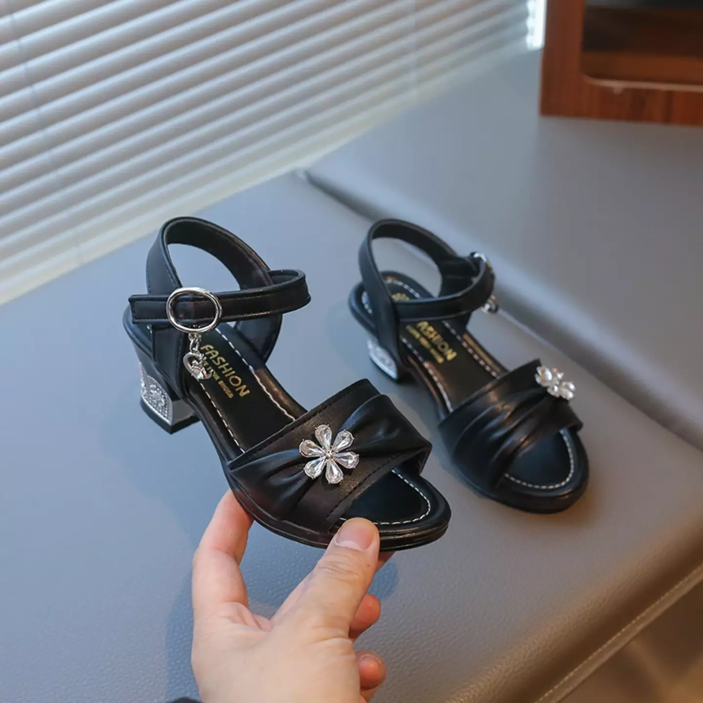 Shoes 11132 (Black)
