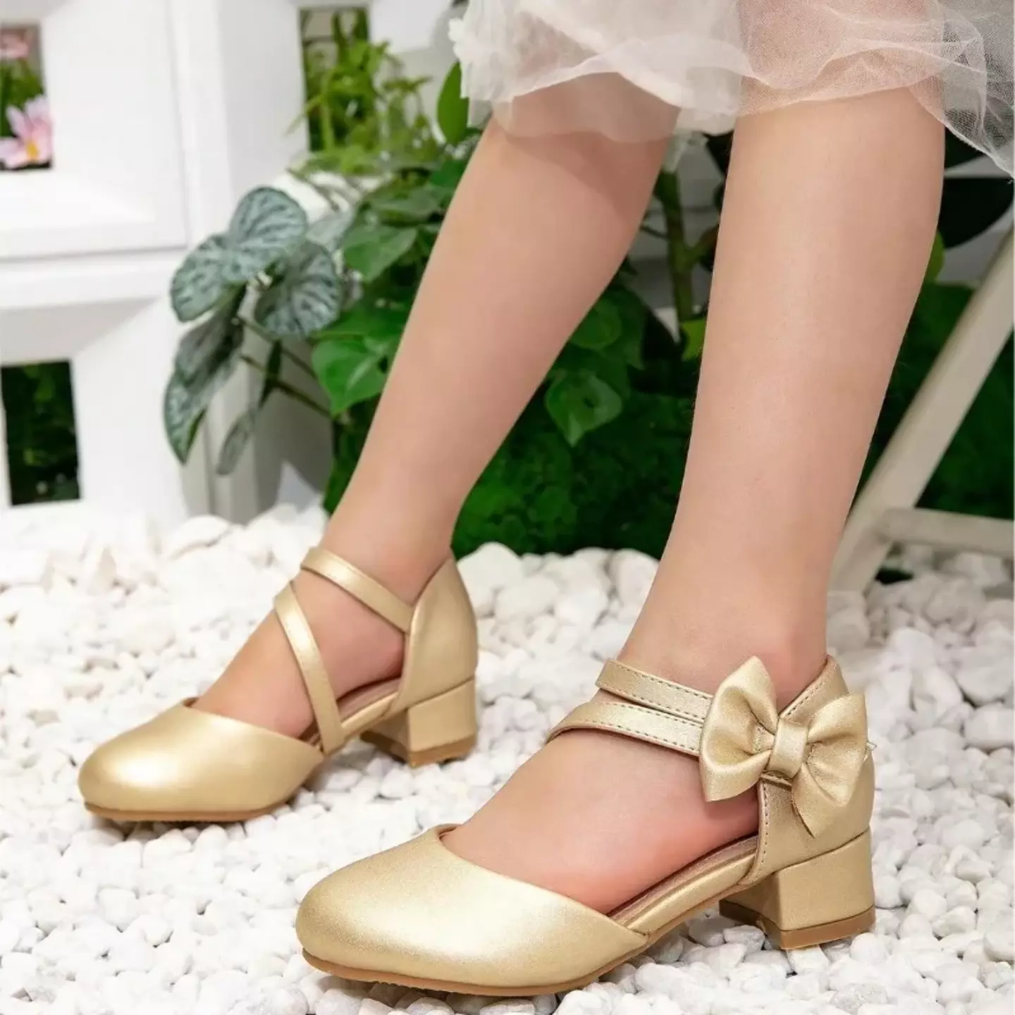 Girls Gold Side Bow Crossover Dress Shoes | Lucys 11152