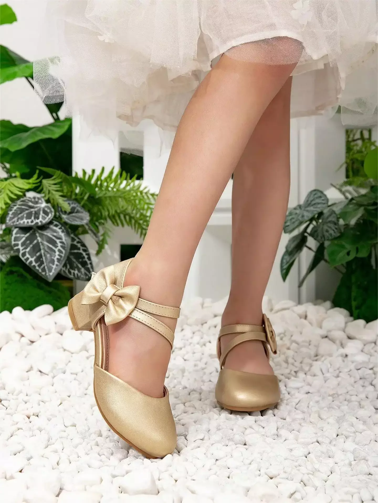 Girls Gold Side Bow Crossover Dress Shoes | Lucys 11152