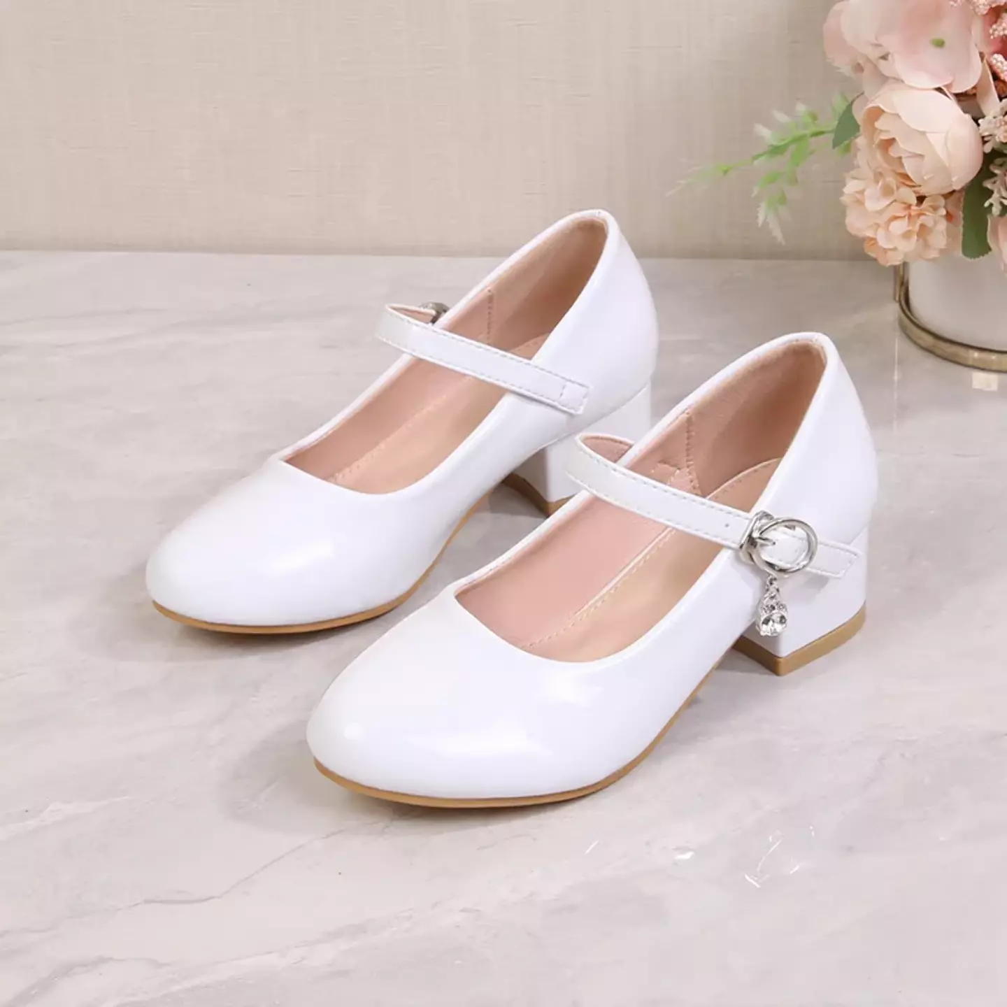 Girls White Pendant Buckle Mary Jane Shoes | Lucys 11172