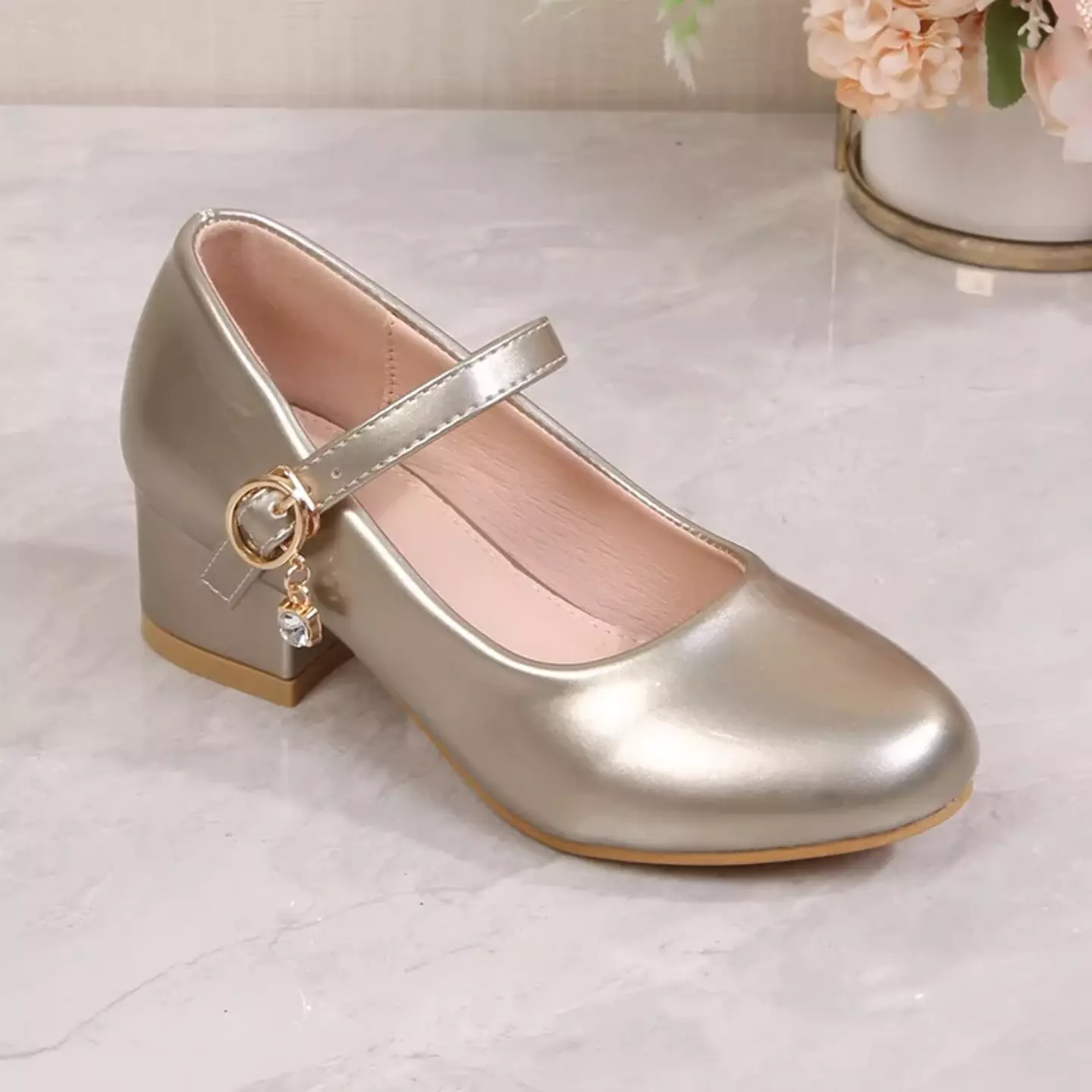 Shoes 11171 (Gold)