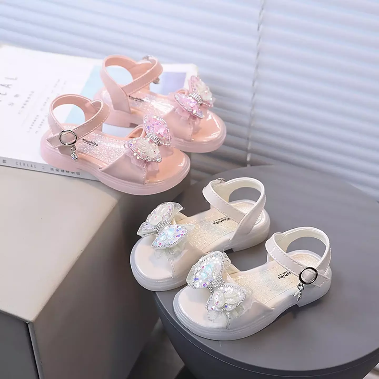 Baby, Toddler & Young Girls Peach Pink Heart Confetti Bow Ankle Ring Sandals | Lucys 11304