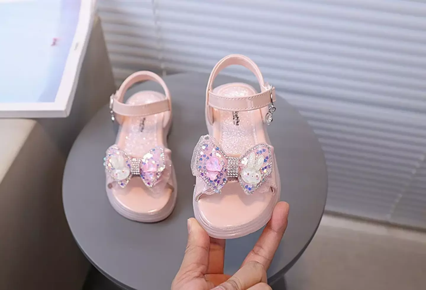 Baby, Toddler & Young Girls Peach Pink Heart Confetti Bow Ankle Ring Sandals | Lucys 11304