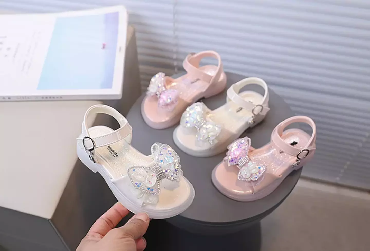 Baby, Toddler & Young Girls Ivory Heart Confetti Bow Ankle Ring Sandals | Lucys 11302