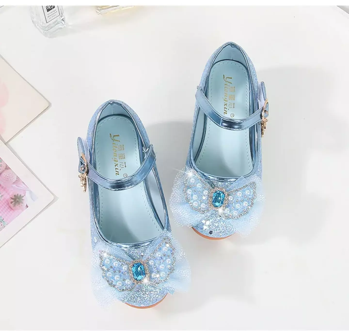 Young Girls & Girls Light Blue Dangling Charm Glitter Bow Mary Janes | Lucys 11341