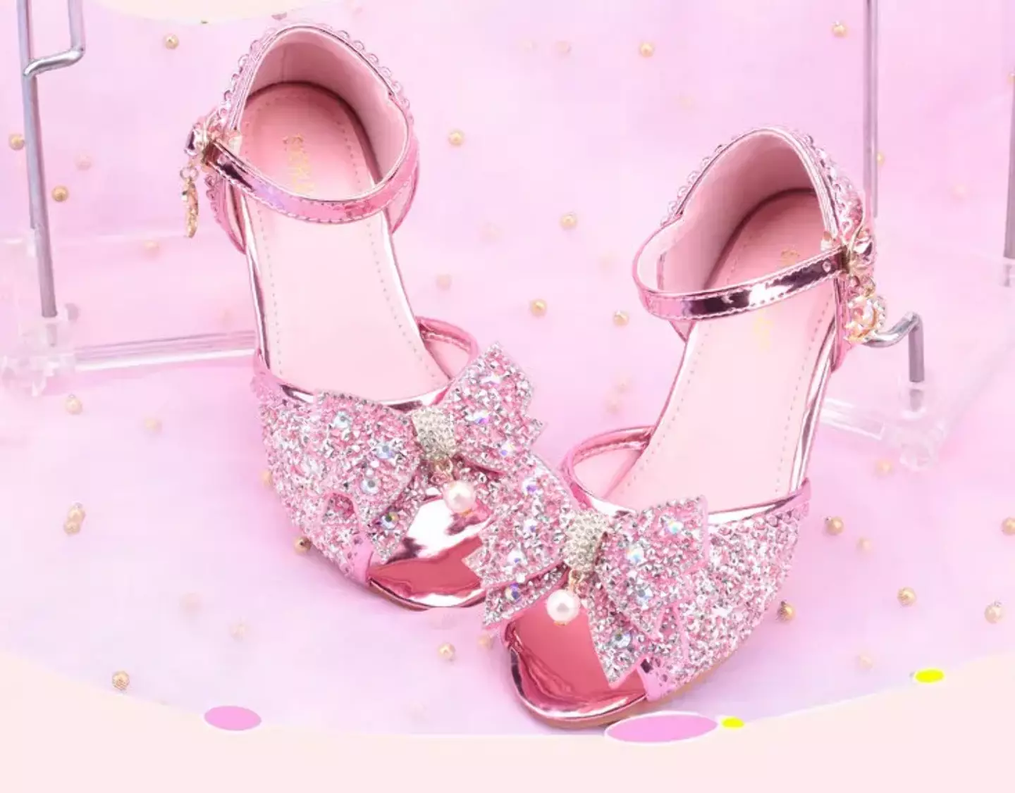 Young Girls & Girls Pink Mirror Toe Pearl Bow Clear Heel Shoes | Lucys 11423