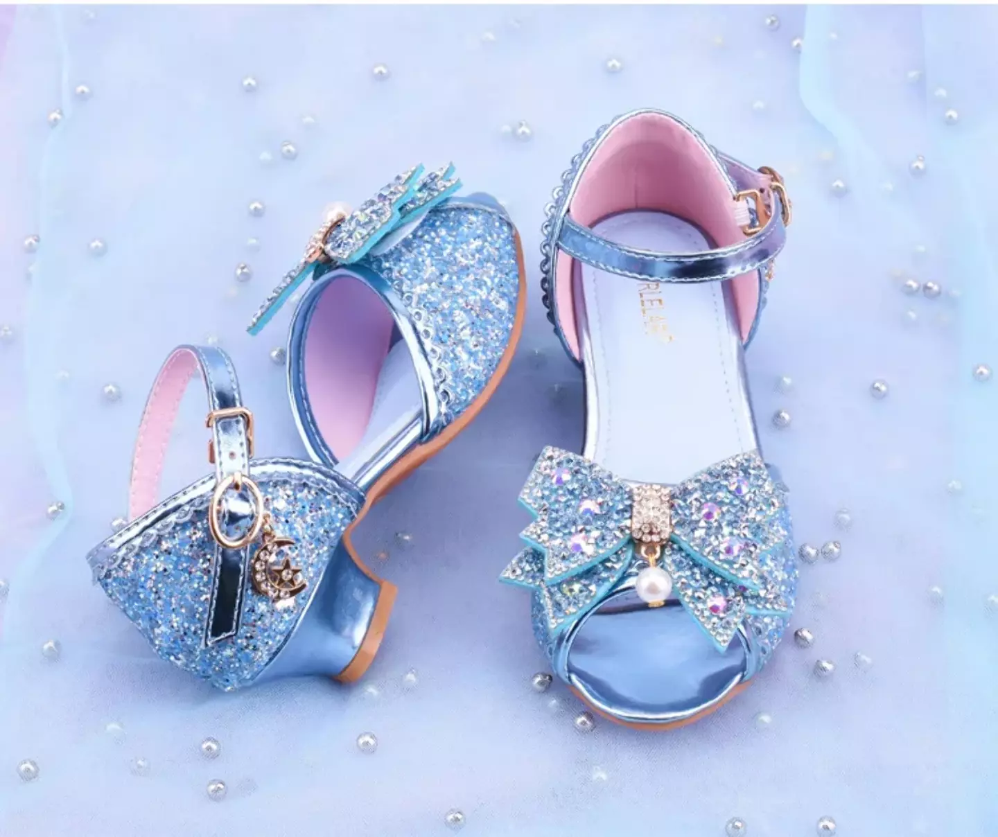 Young Girls & Girls Blue Mirror Toe Pearl Bow Clear Heel Shoes | Lucys 11422