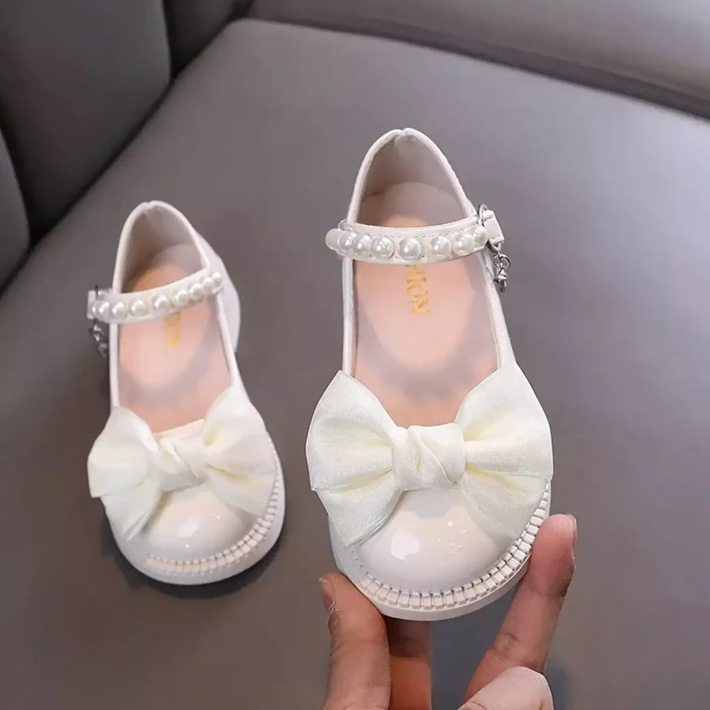 Shoes 11472 (Ivory)