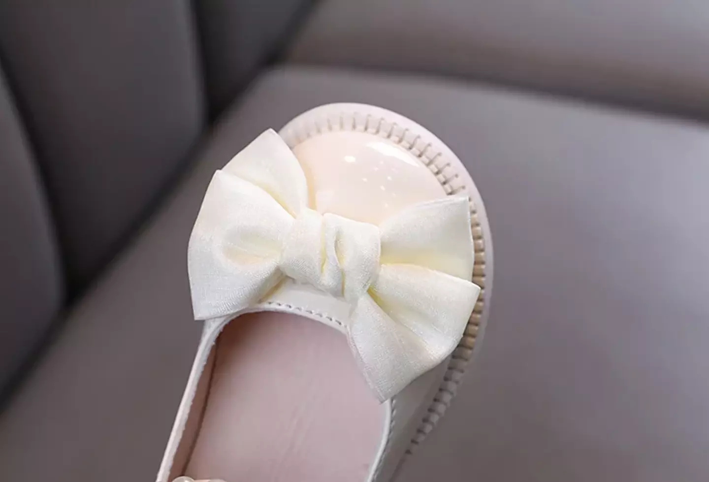 Toddler, Young Girls & Girls Ivory Knotted Bow Pearl Strap Block Heel Shoes | Lucys 11472
