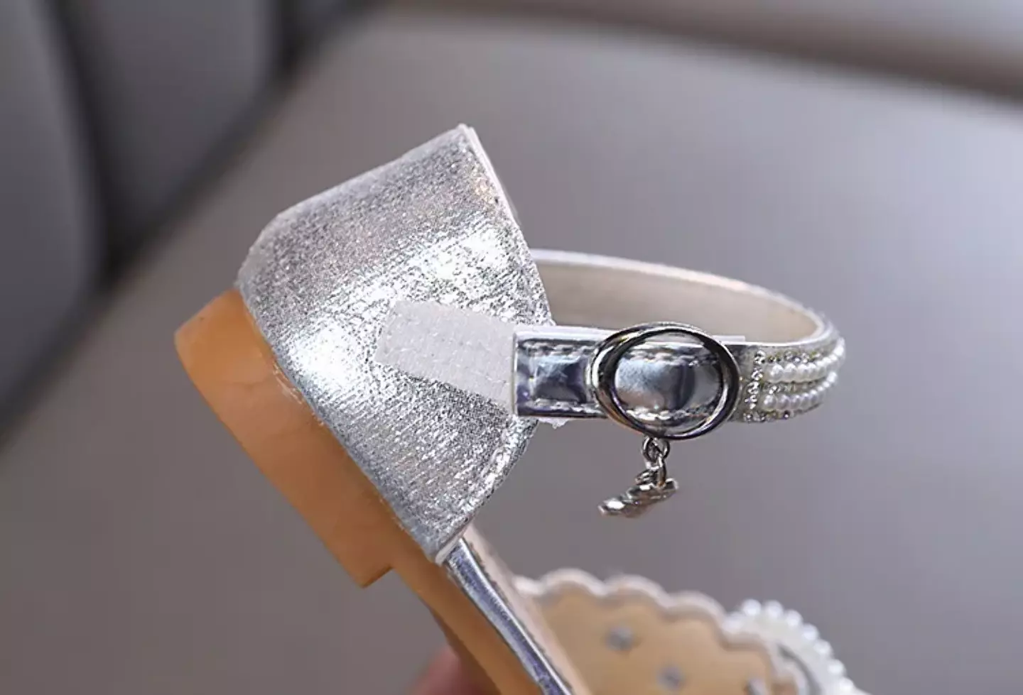 Toddler, Young Girls & Girls Silver Openwork Pearl Bow Ankle Strap Shoes | Lucys 11497