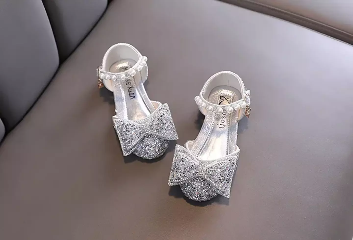 Toddler, Young Girls & Girls Pink Pearl Rail Glitter Bow Dress Shoes | Lucys 11509