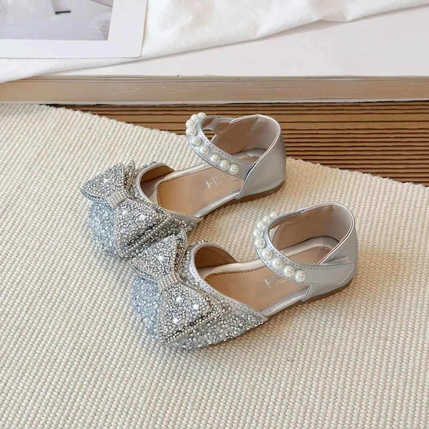 Toddler, Young Girls & Girls Silver Pearl Row Rhinestone Bow Dress Shoes | Lucys 11521