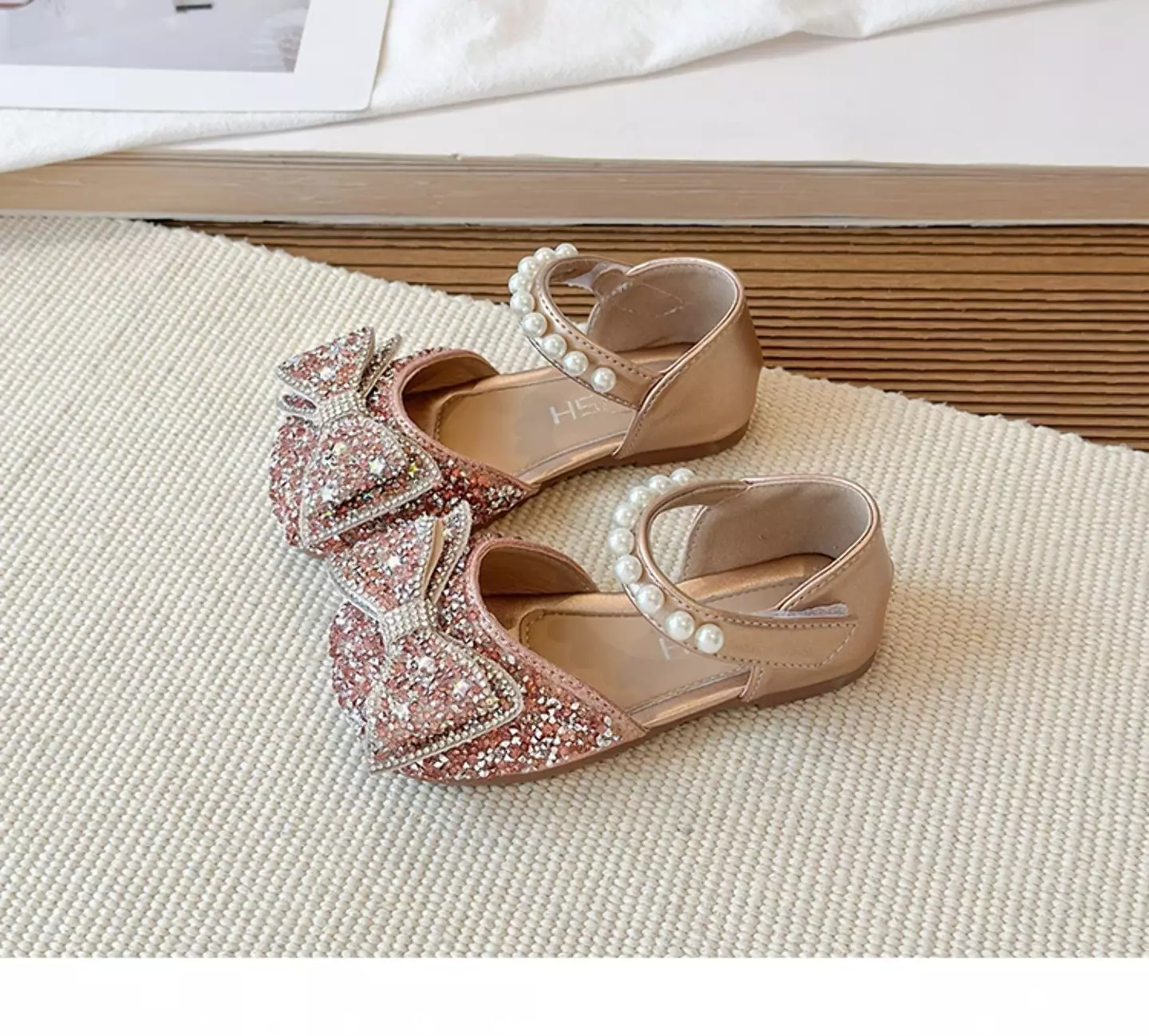 Toddler, Young Girls & Girls Pink Pearl Row Rhinestone Bow Dress Shoes | Lucys 11520