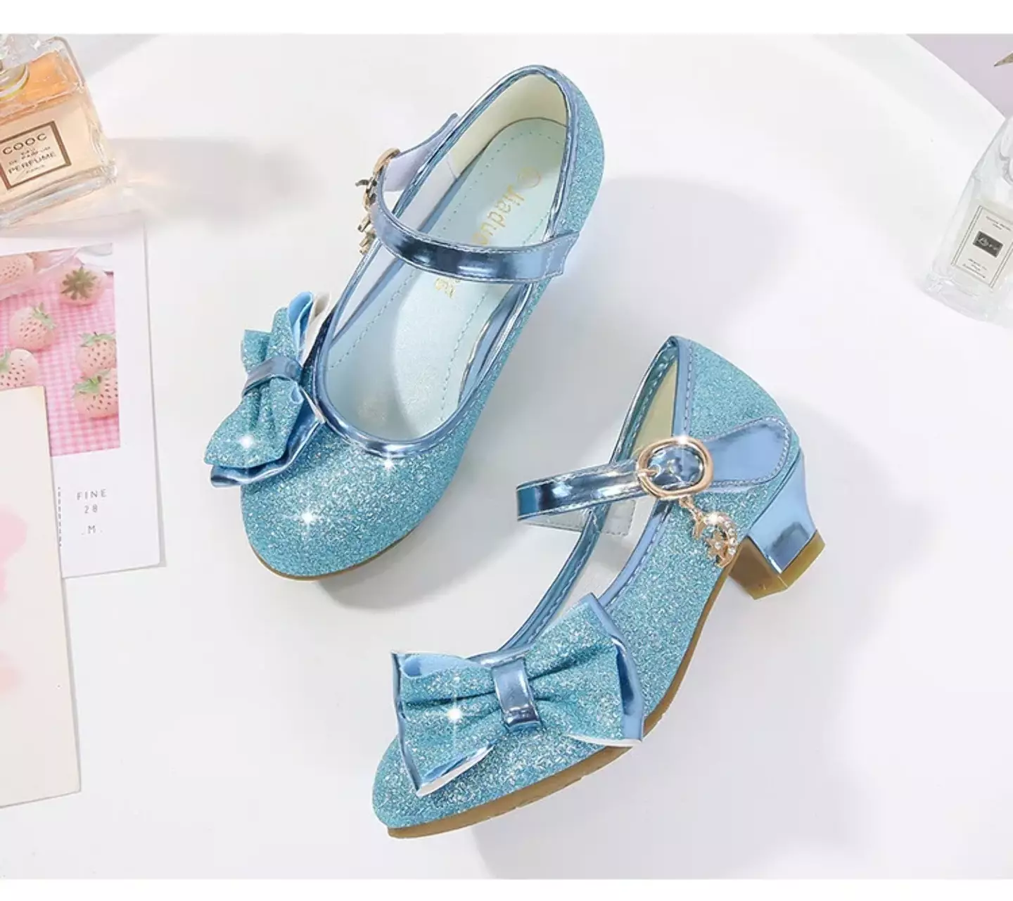 Young Girls & Girls Blue Halo Trim Glitter Block Heel Mary Janes | Lucys 11529