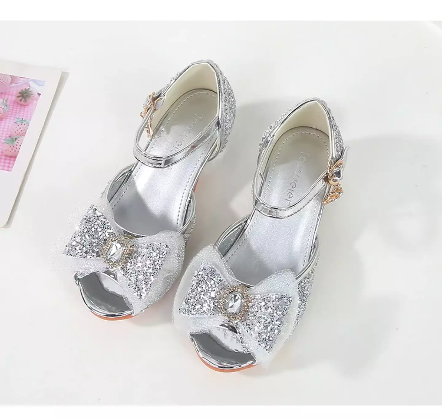 Young Girls & Girls Silver Frosted Bow Peep Toe Block Heel Shoes | Lucys 11559