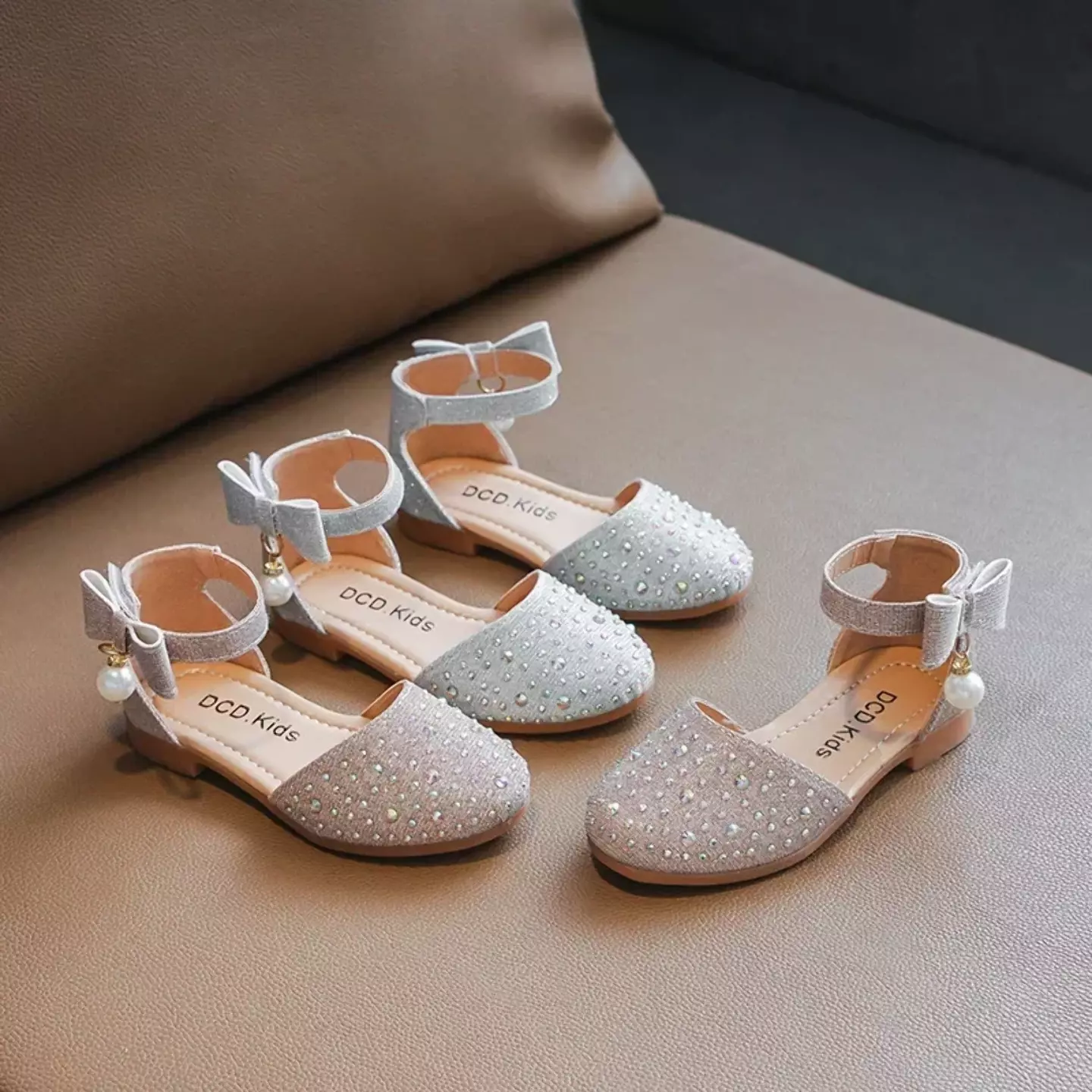 Toddler, Young Girls & Girls Beige Glitter Pearl Bow Dress Shoes | Lucys 11584