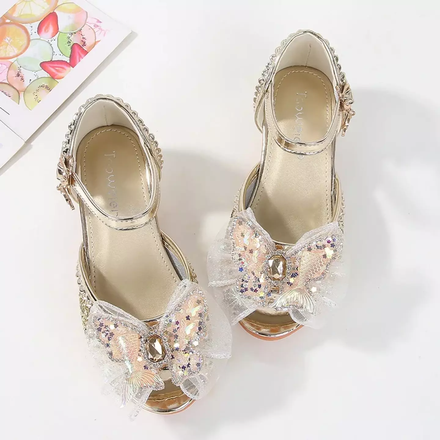 Shoes 11586 (Gold)