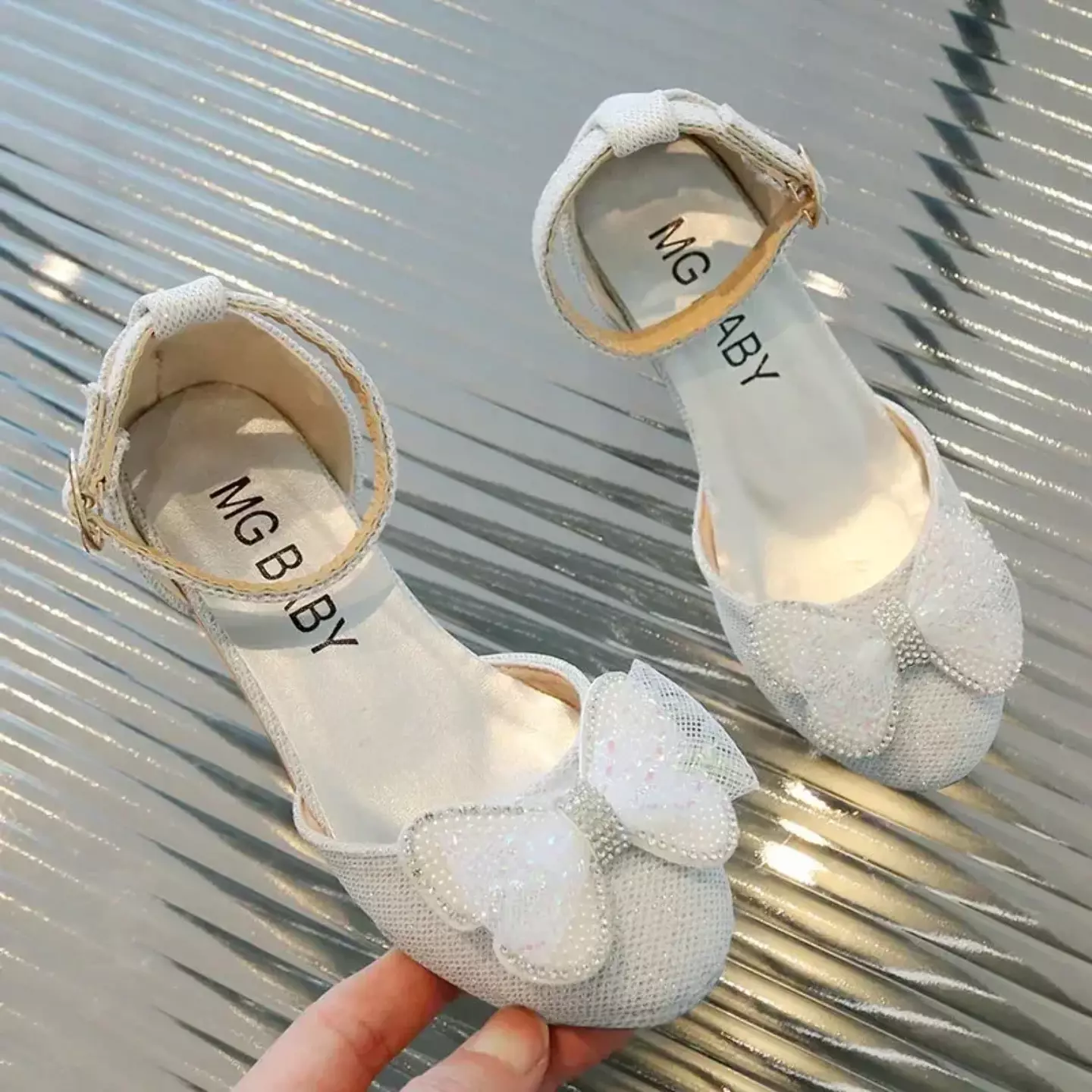 Young Girls & Girls Grey Butterfly Bow Block Heel Dress Shoes | Lucys 11608
