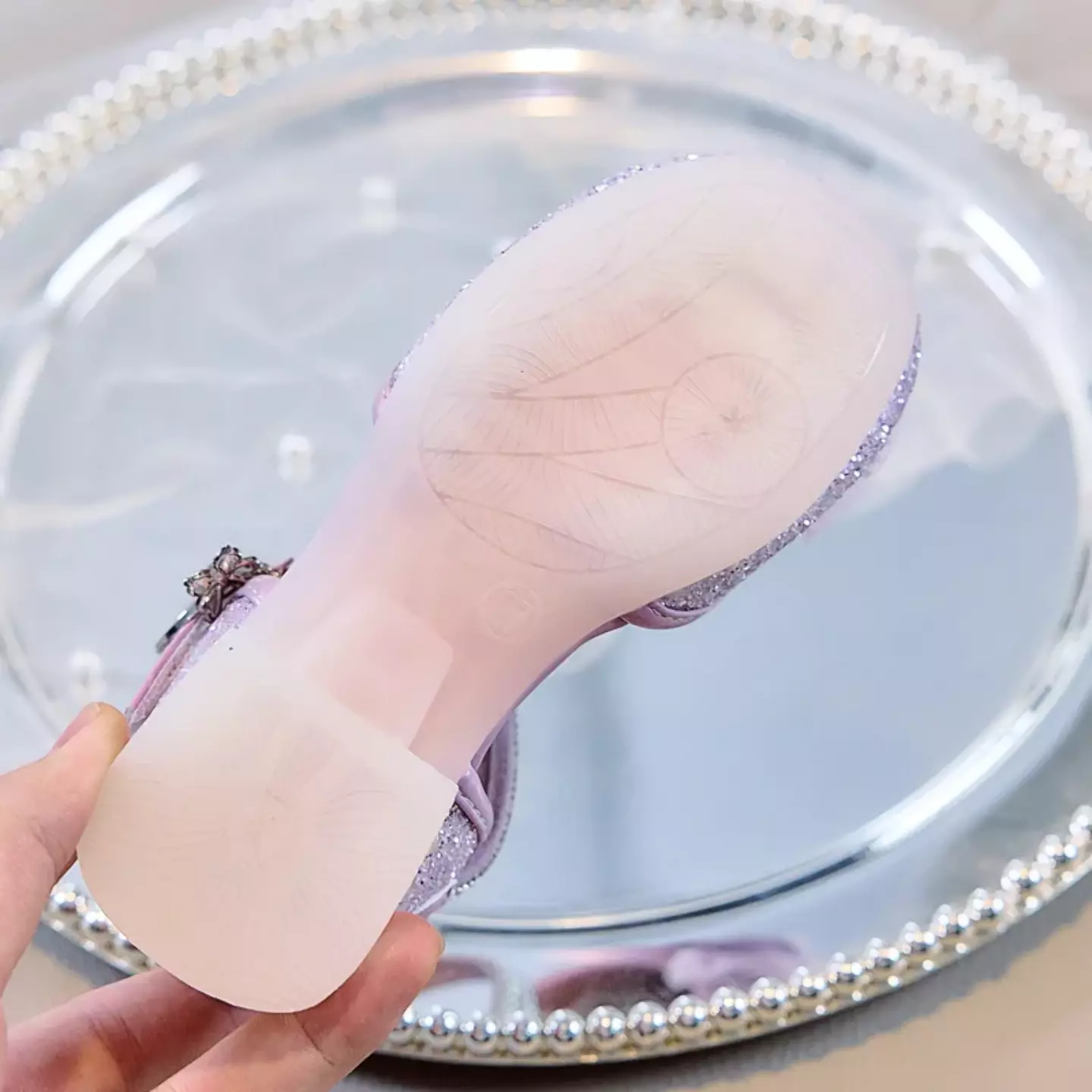 Young Girls & Girls Lavender Gossamer Plume Bow Dress Shoes | Lucys 11664