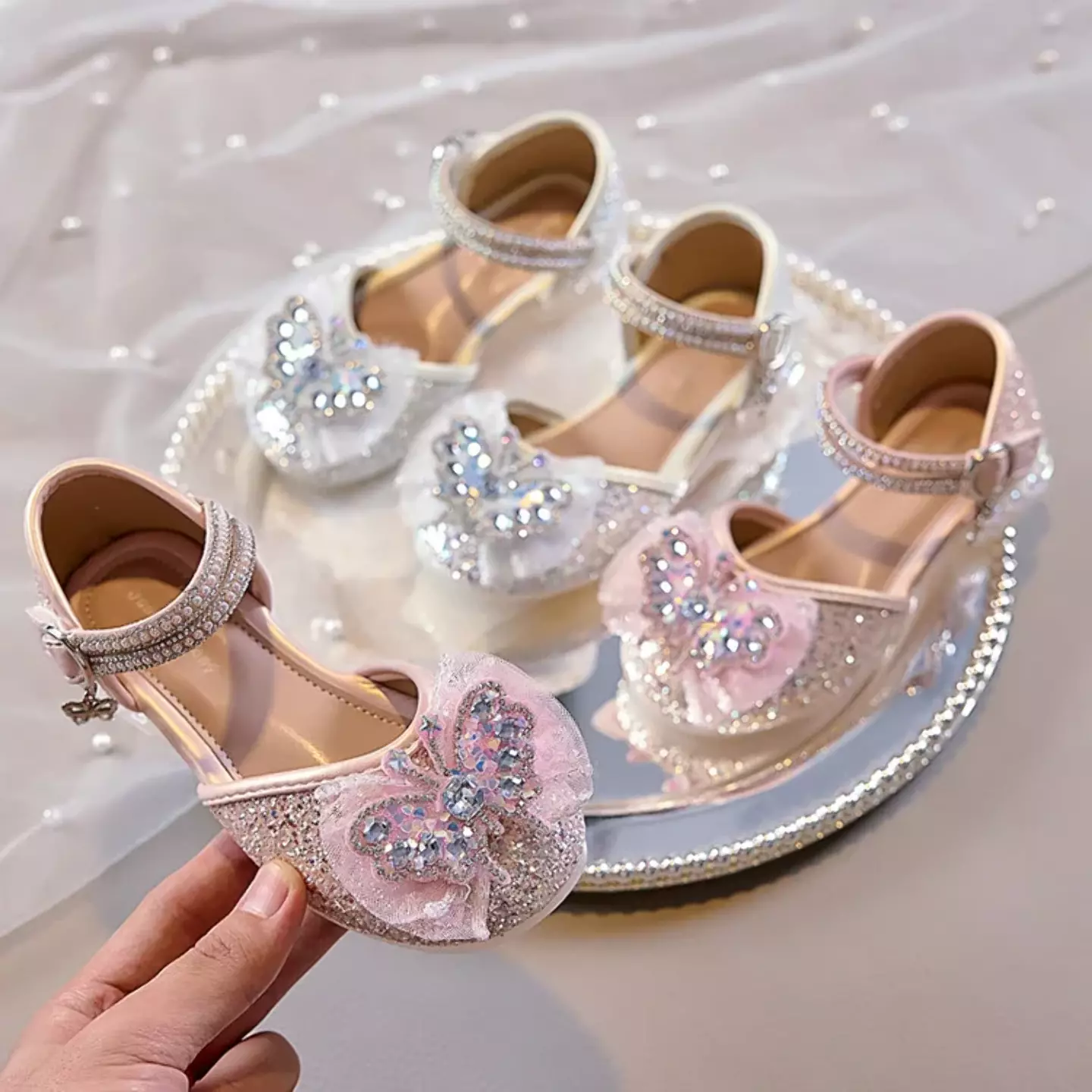 Young Girls & Girls Ivory Gossamer Plume Bow Dress Shoes | Lucys 11662